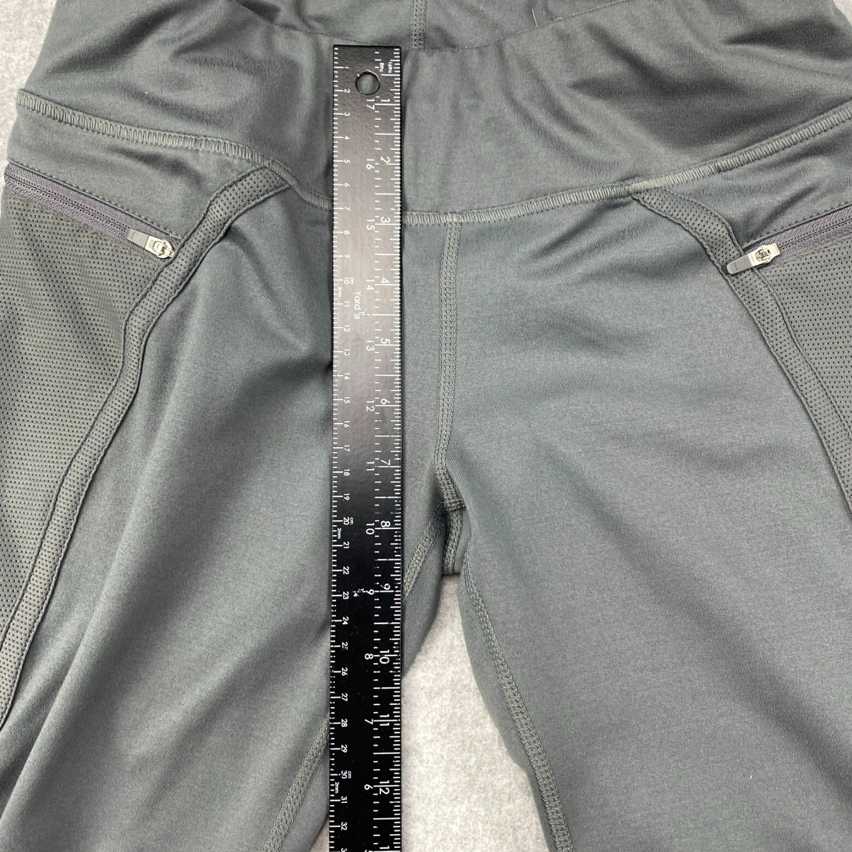Vintage Hylete Leggings Womens Medium M Gray 25" Pull On Stretch Zip Pockets Active Yoga Size 42" / US 20 - 4 Thumbnail