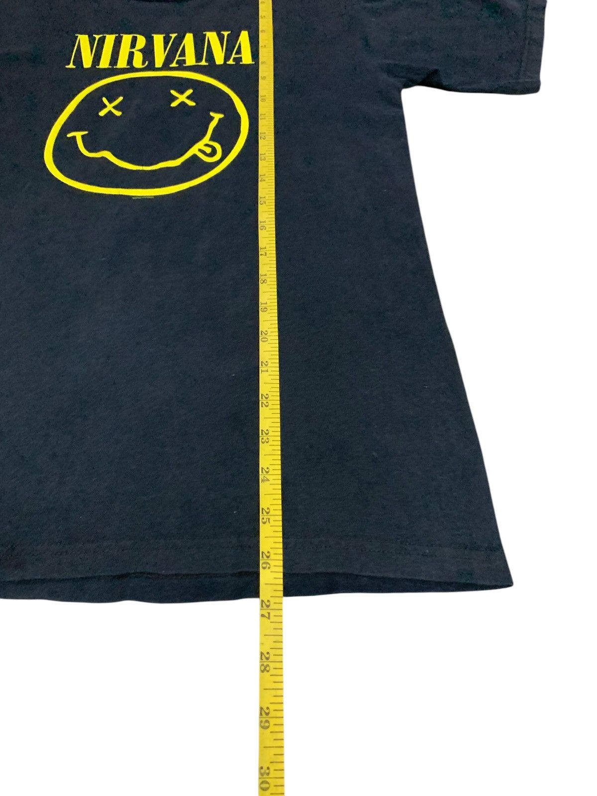 Band Tees × Nirvana × Vintage Vintage Y2K Nirvana Smiley By Anvil T Shirt Size US S / EU 44-46 / 1 - 8 Thumbnail