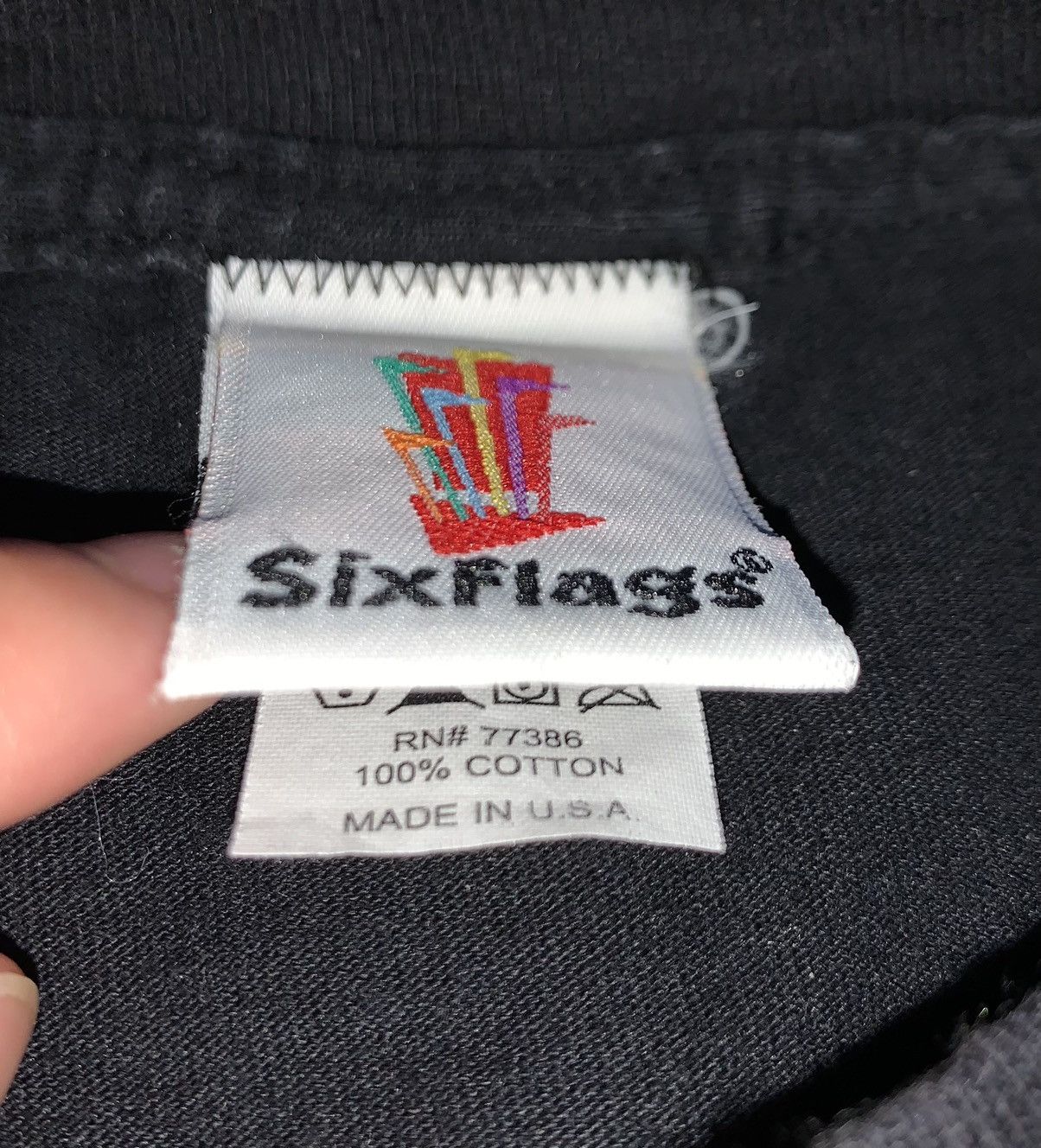 Vintage Vintage Six Flags Magic Mountain Coasters Tee Size US M / EU 48-50 / 2 - 2 Thumbnail