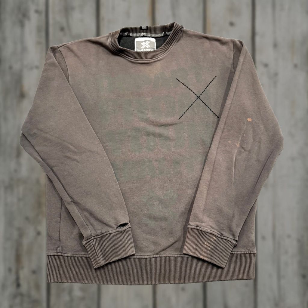 Vintage Mass Exodus Sweatshirt Men XL Cotton Blend Faded Distressed Gray Pullover Y2K Stained Vintage? Size US XL / EU 56 / 4 - 1 Thumbnail