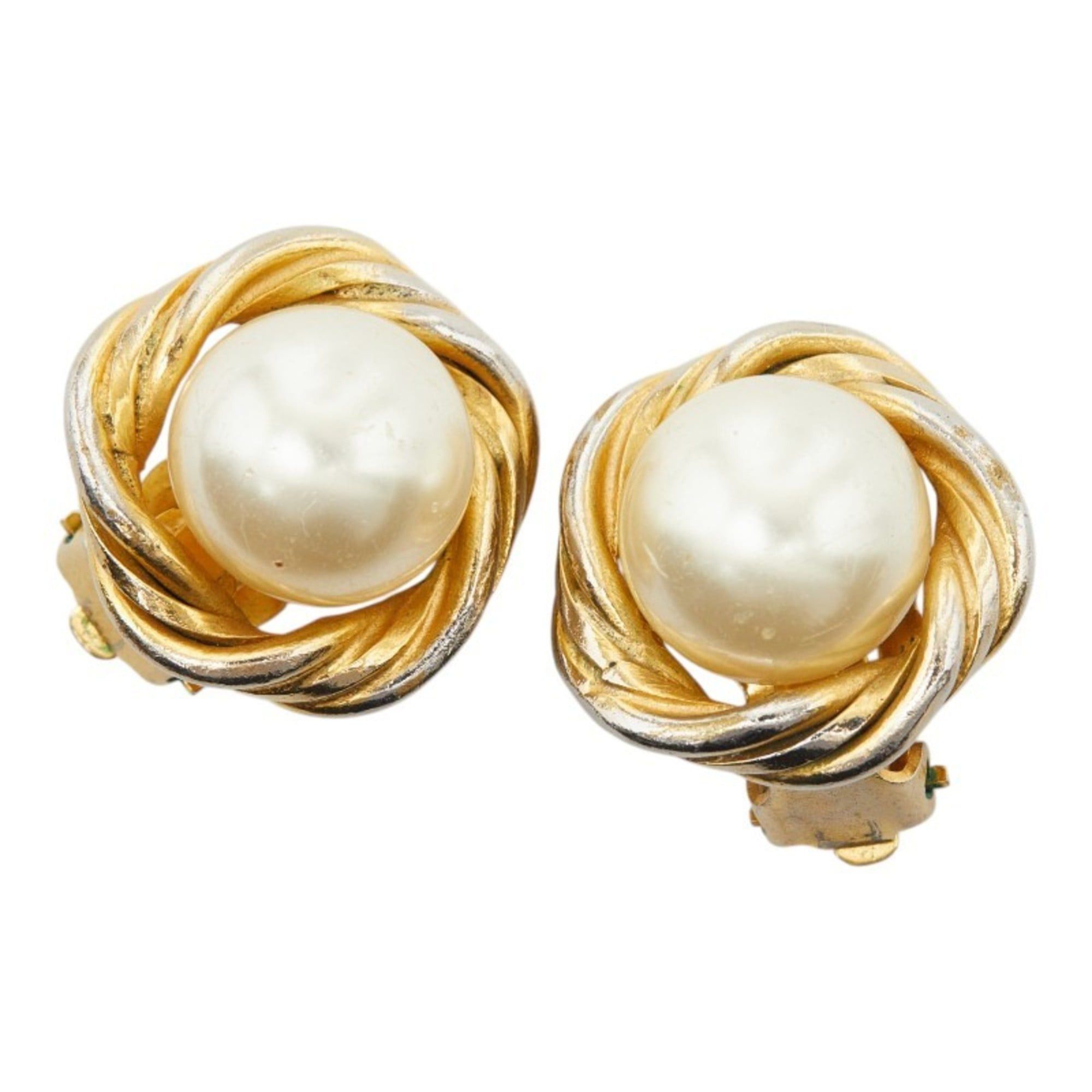 Chanel Chanel Vintage Pearl Earrings, Gold Plated, Women's. Size ONE SIZE - 1 Thumbnail
