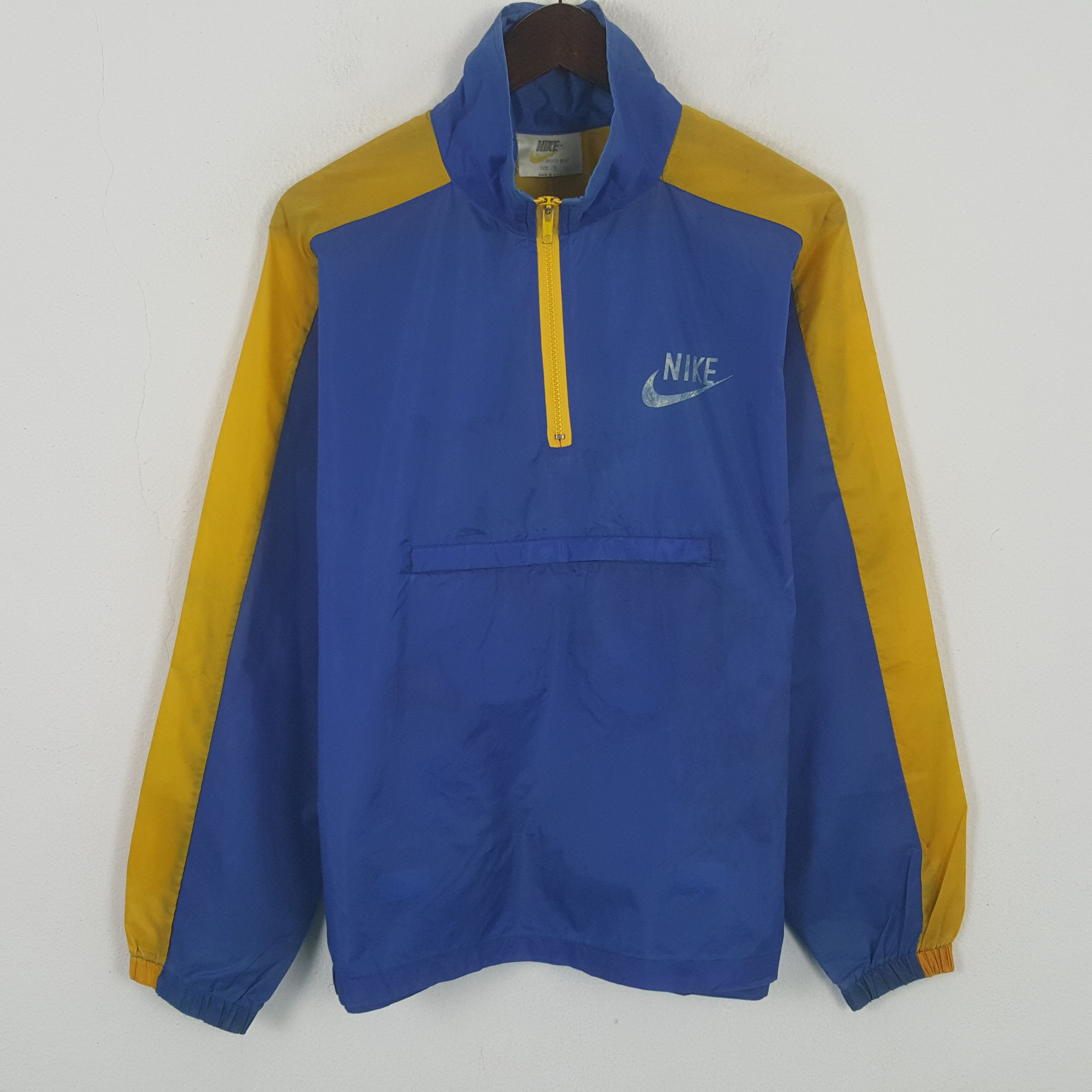 Nike Vintage Nike Big Swoosh Windbreaker Jacket Size US M / EU 48-50 / 2 - 3 Thumbnail
