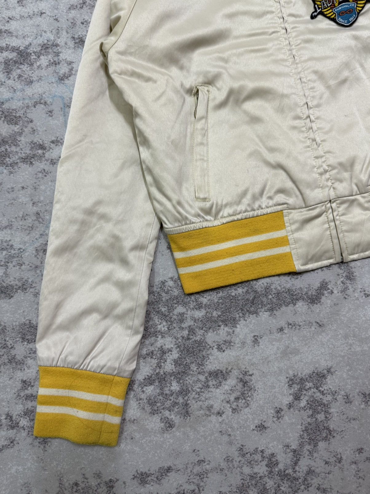 Enyce Lady Enyce Backhit Logo Cropped Bomber Jacket Size S / US 4 / IT 40 - 5 Thumbnail