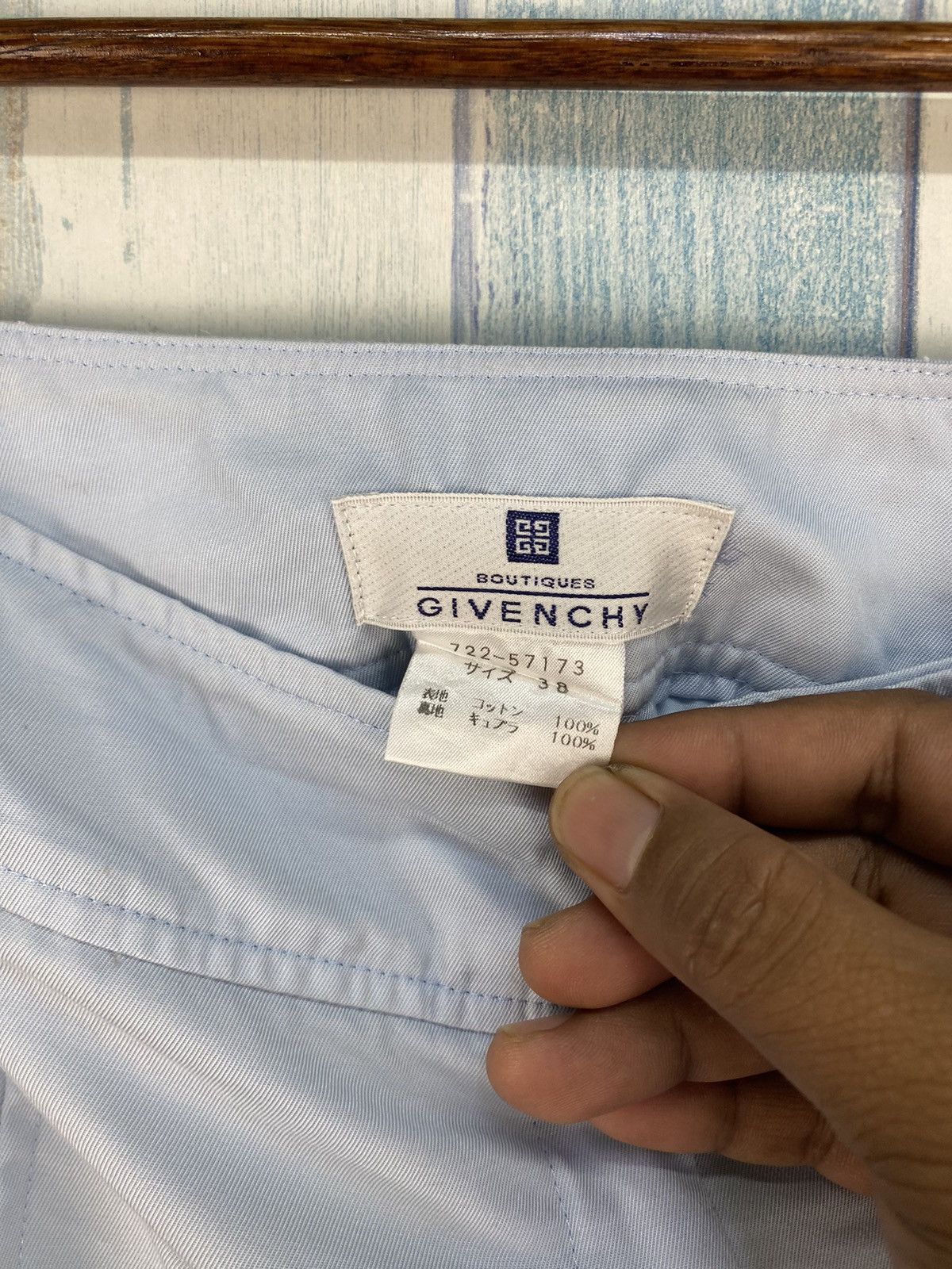 Givenchy Givenchy Midi Skirt Size 26" / US 2 / IT 38 - 6 Thumbnail
