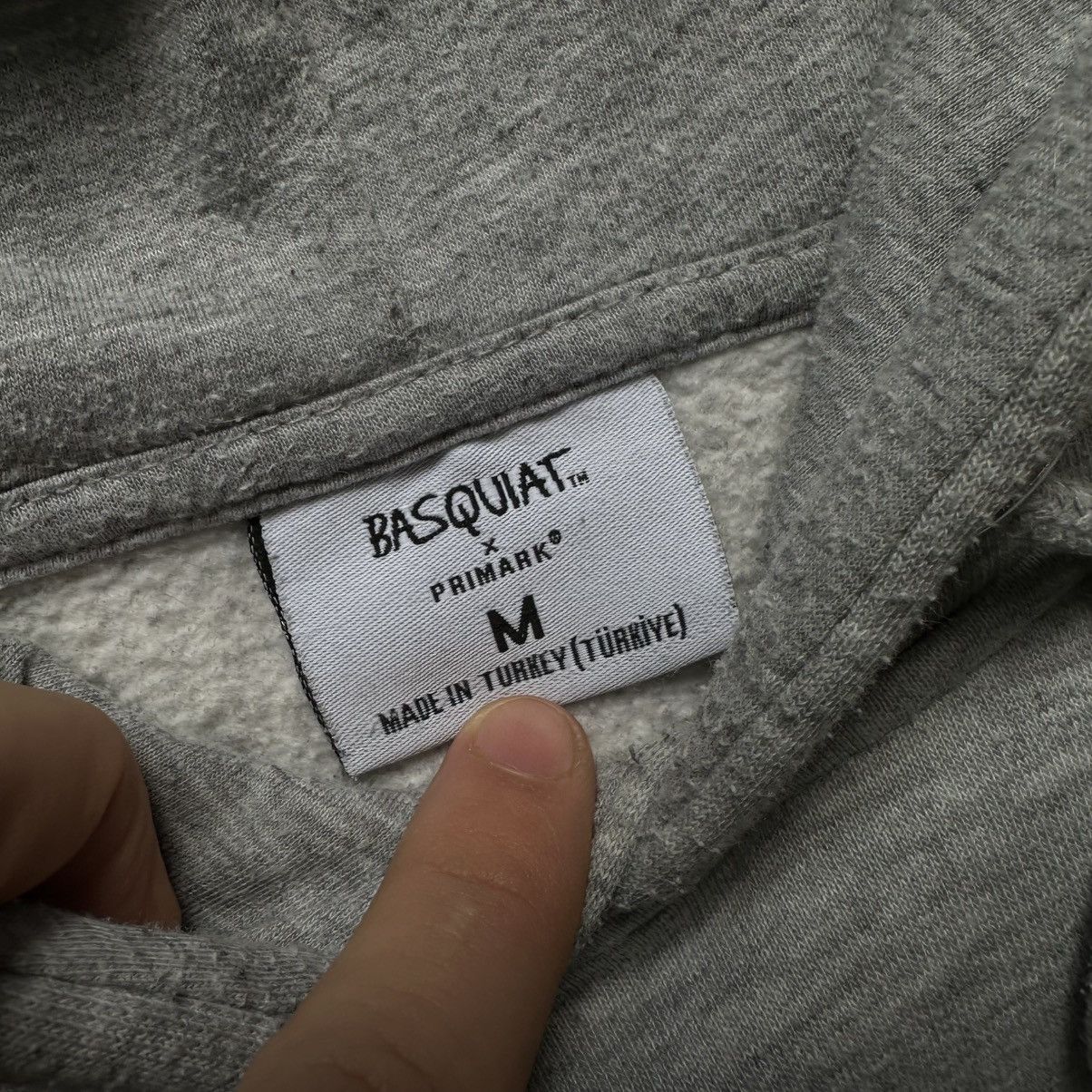 Jean-Michel Basquiat VTG Japanese Style Basquiat & Primark Hoodie Size M Y2K 00s Size US M / EU 48-50 / 2 - 6 Thumbnail
