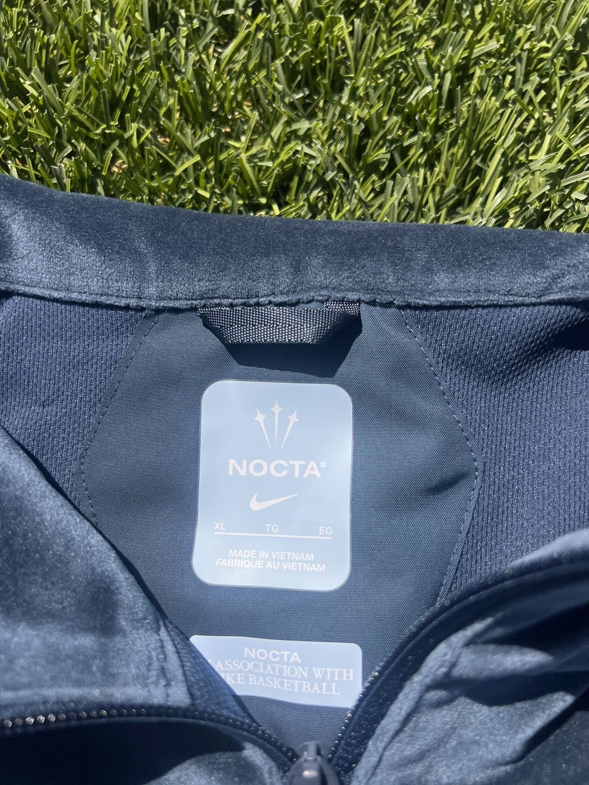 Nike × Swarovski Nike Nocta x Swarovski jacket Size US XL / EU 56 / 4 - 3 Thumbnail