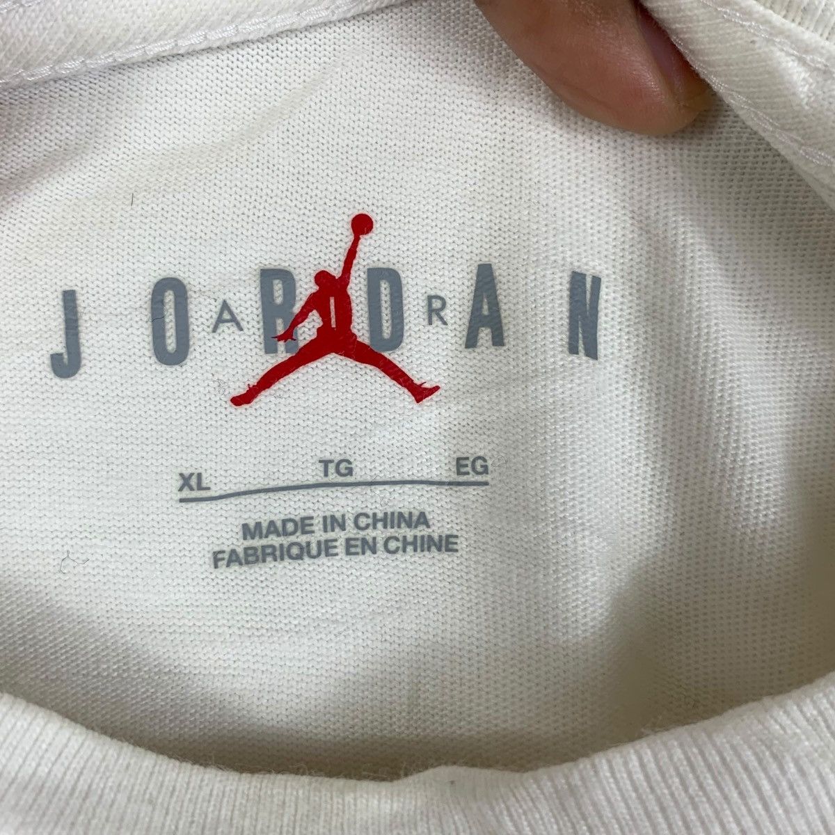 Nike Vintage NIKE AIR JORDAN Michael Jump Man Tee Shirt Top Size US L / EU 52-54 / 3 - 4 Thumbnail