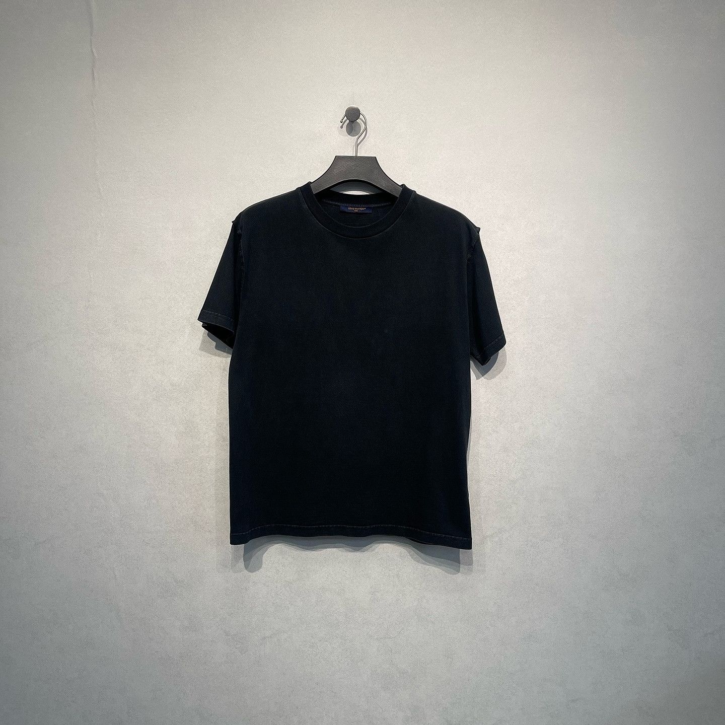 Louis Vuitton Louis Vuitton Inside Out T-Shirt Black Size M Size US M / EU 48-50 / 2 - 1 Thumbnail