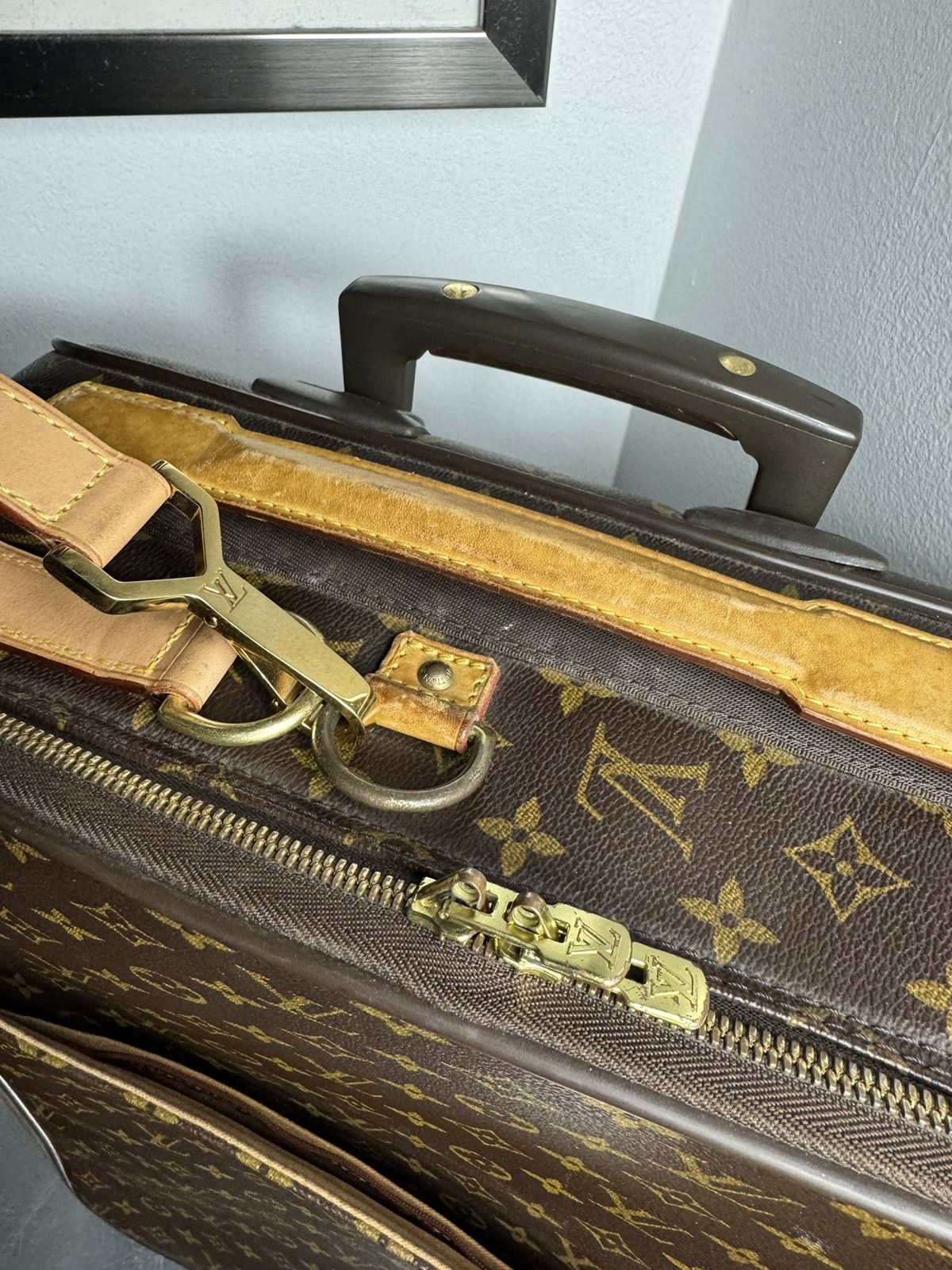 Louis Vuitton Louis Vuitton Monogram Leather Pegas 55 Rolling Suitcase Size ONE SIZE - 12 Thumbnail