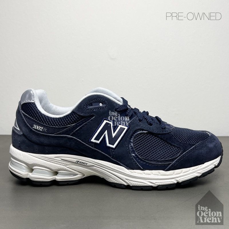 New Balance New Balance 2002 'Pigment' ML2002RD Pre-Owned Size US 8.5 / EU 41-42 - 9 Thumbnail