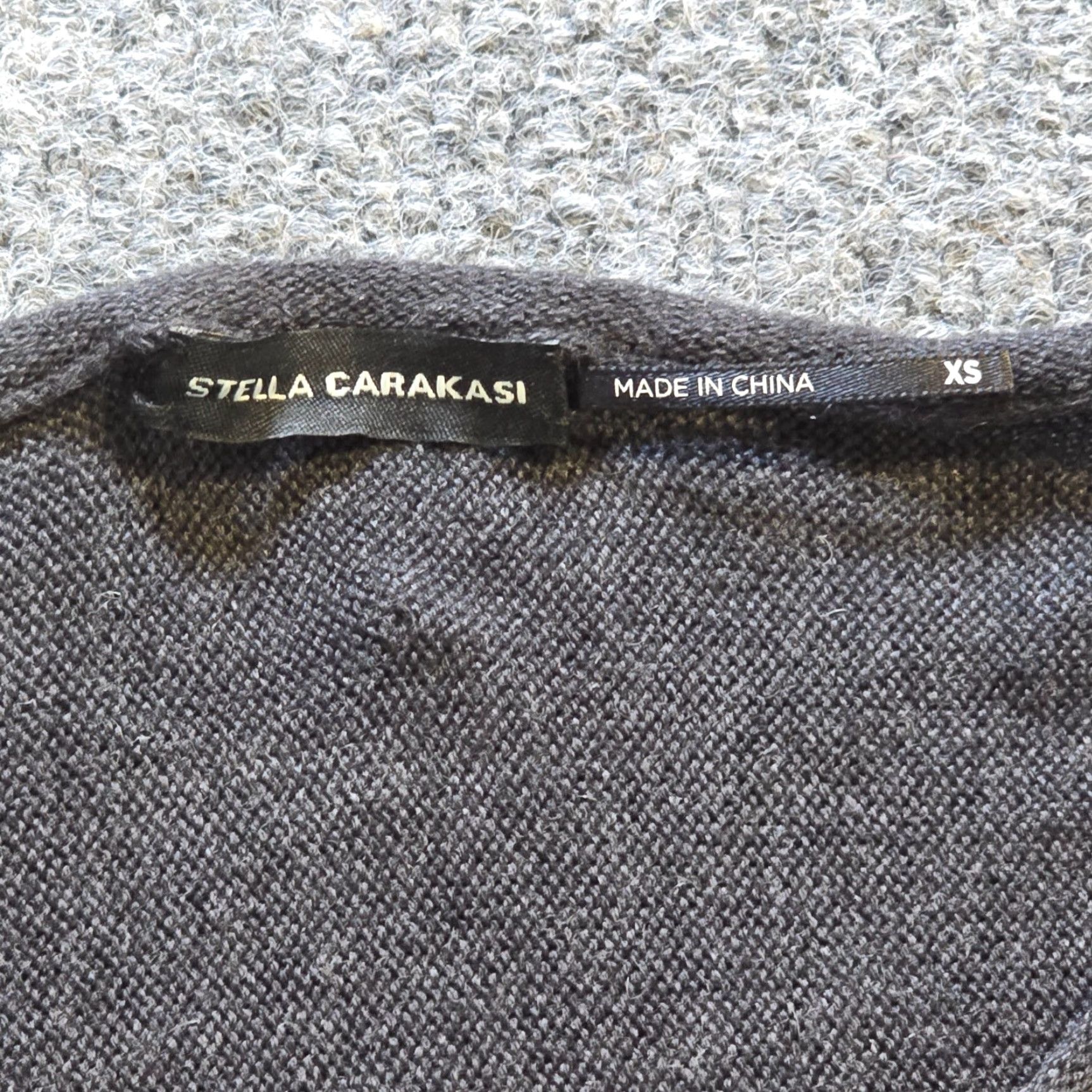 Vintage Stella Carakasi Sweater Women XS Gray Cashmere Blend Beaded Oversize Boxy Pullover Long Sleeve Round Neck Casual Winter Fall Spring Knits Regular Size XS / US 0-2 / IT 36-38 - 3 Thumbnail