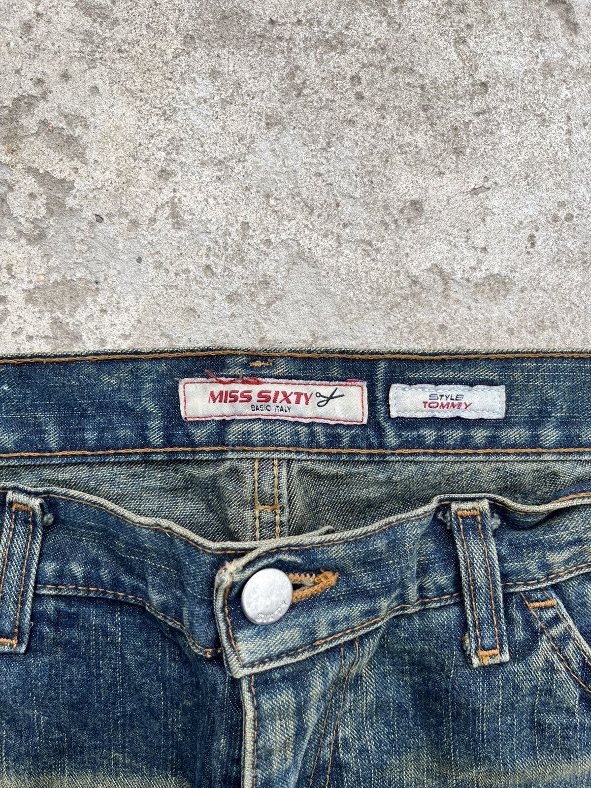 Miss Sixty Flared Miss Sixty Dirty Faded Denim Pants Jeans Y2K Japanese Size 32" / US 10 / IT 46 - 3 Thumbnail