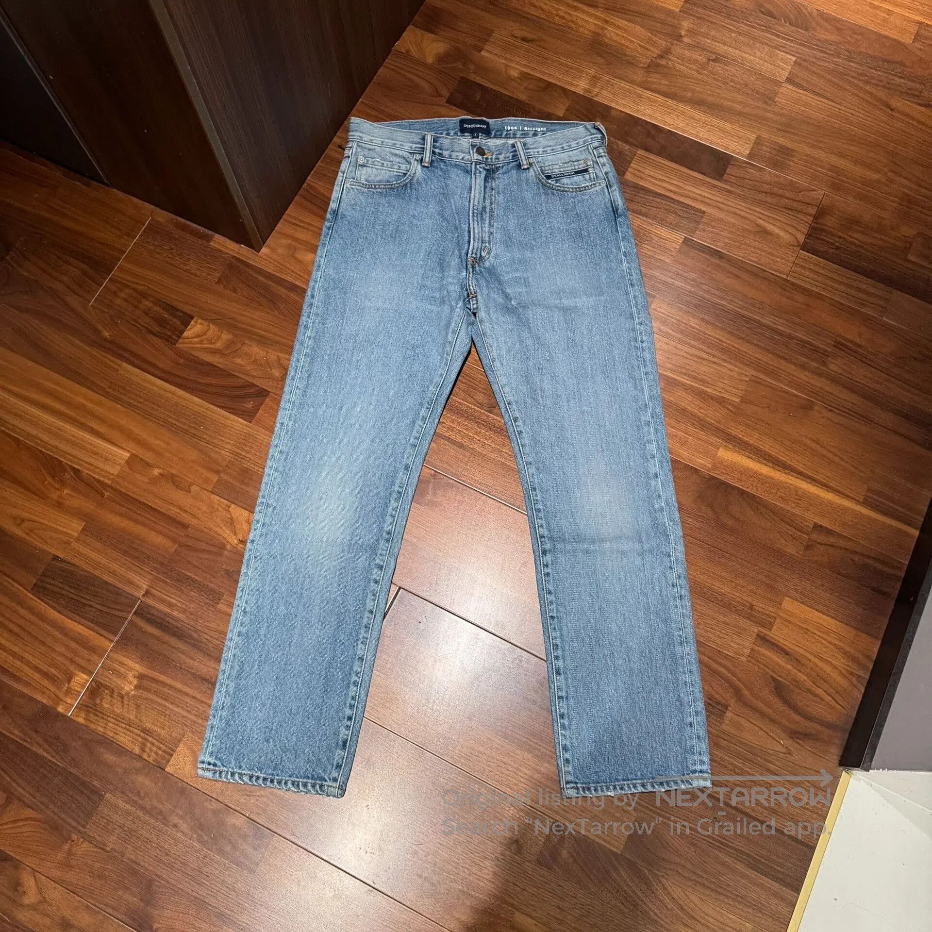 DESCENDANT 1986 Straight Blue Denim Jeans.