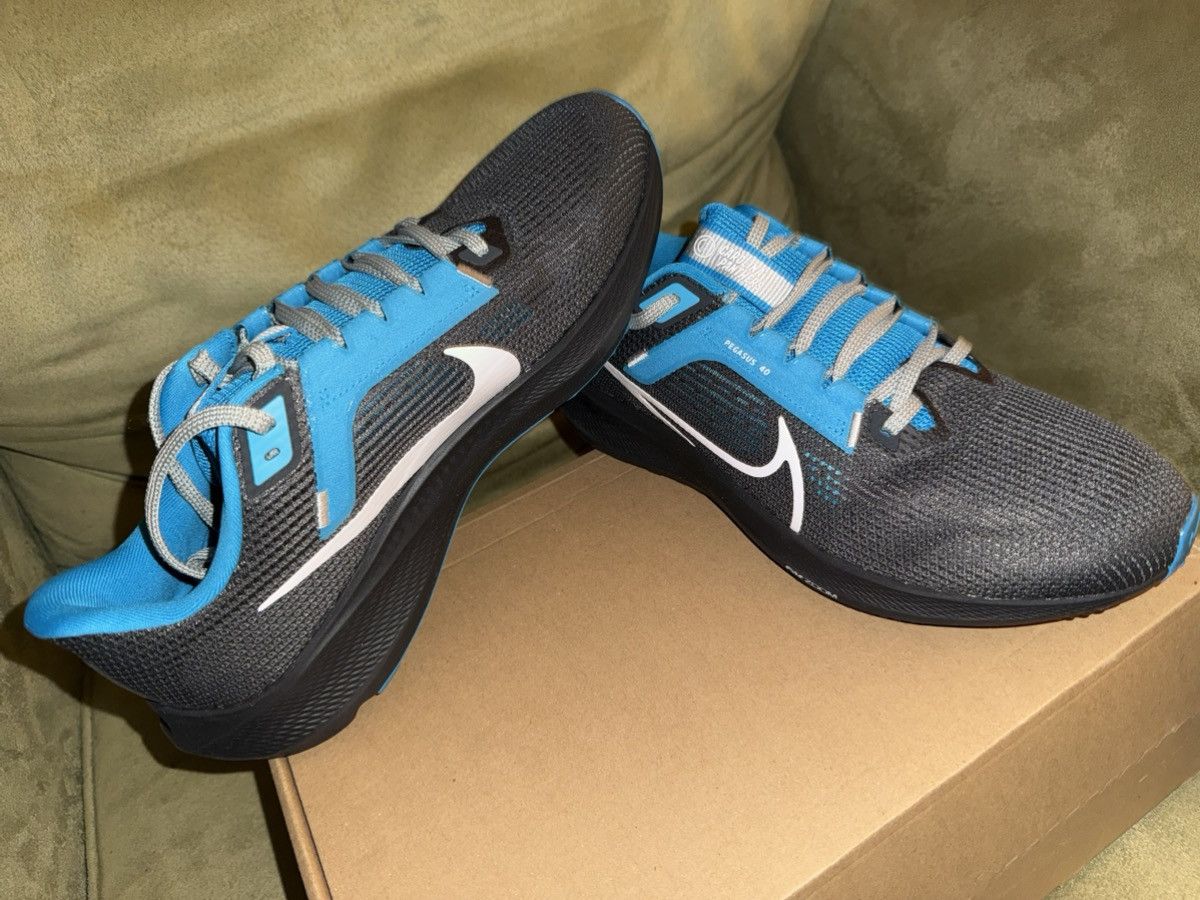 Nike Nike Air Zoom Pegasus 40 NFL “Carolina Panthers” New in Box! Size US 9.5 / EU 42-43 - 2 Thumbnail