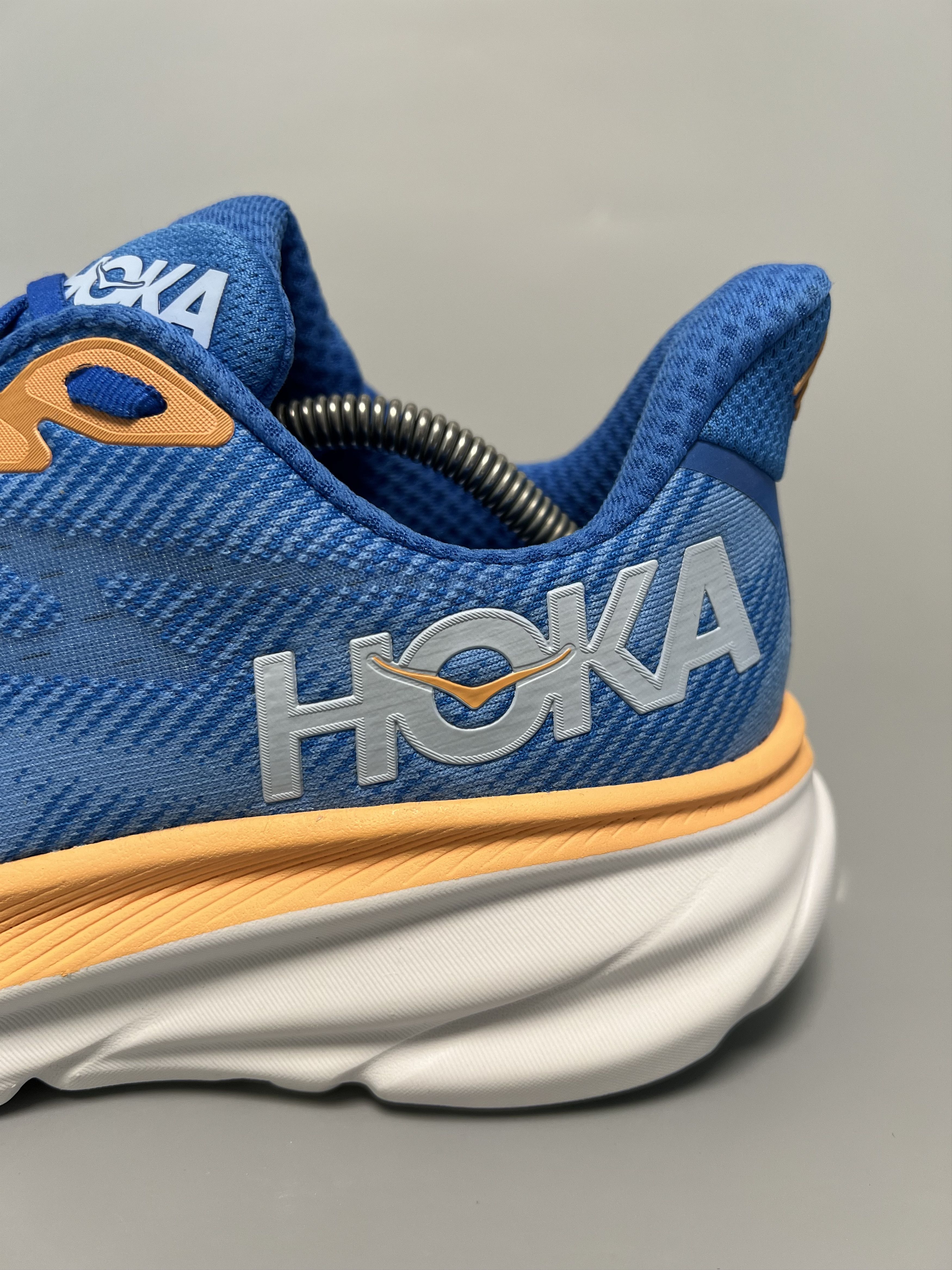 Hoka 9D Hoka One One Clifton 9 Running Shoes Walking Gym Size US 9 / EU 42 - 9 Thumbnail