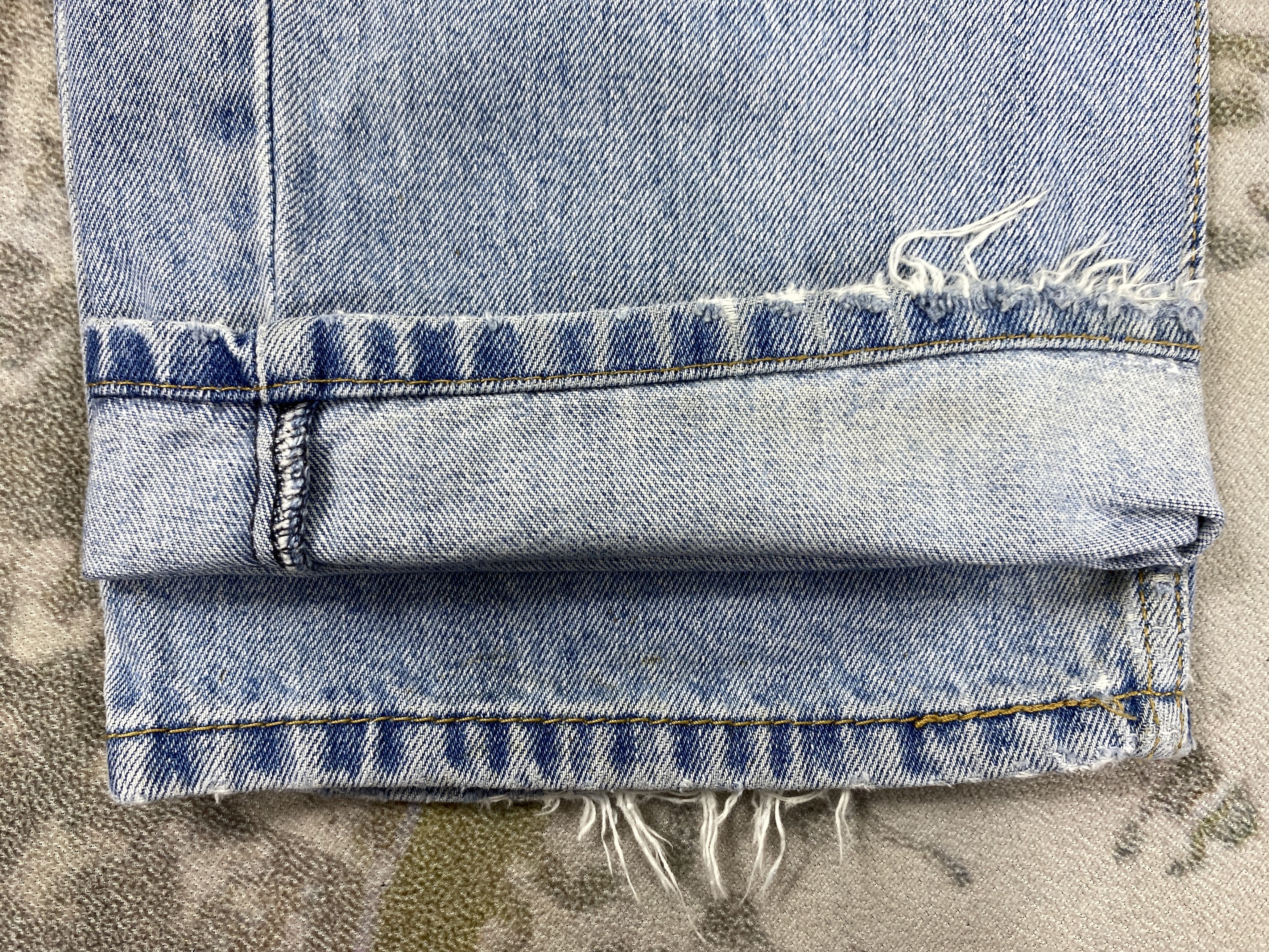 Levi's Mid Blue Vintage Levi's 550 Jeans 38x31.5 Denim -SJ010 Size US 38 / EU 54 - 14 Thumbnail