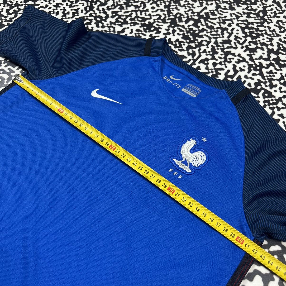 Nike Vintage Y2K Nike France Soccer Blokecore Style Jersey Tshirt Size S / US 4 / IT 40 - 19 Thumbnail