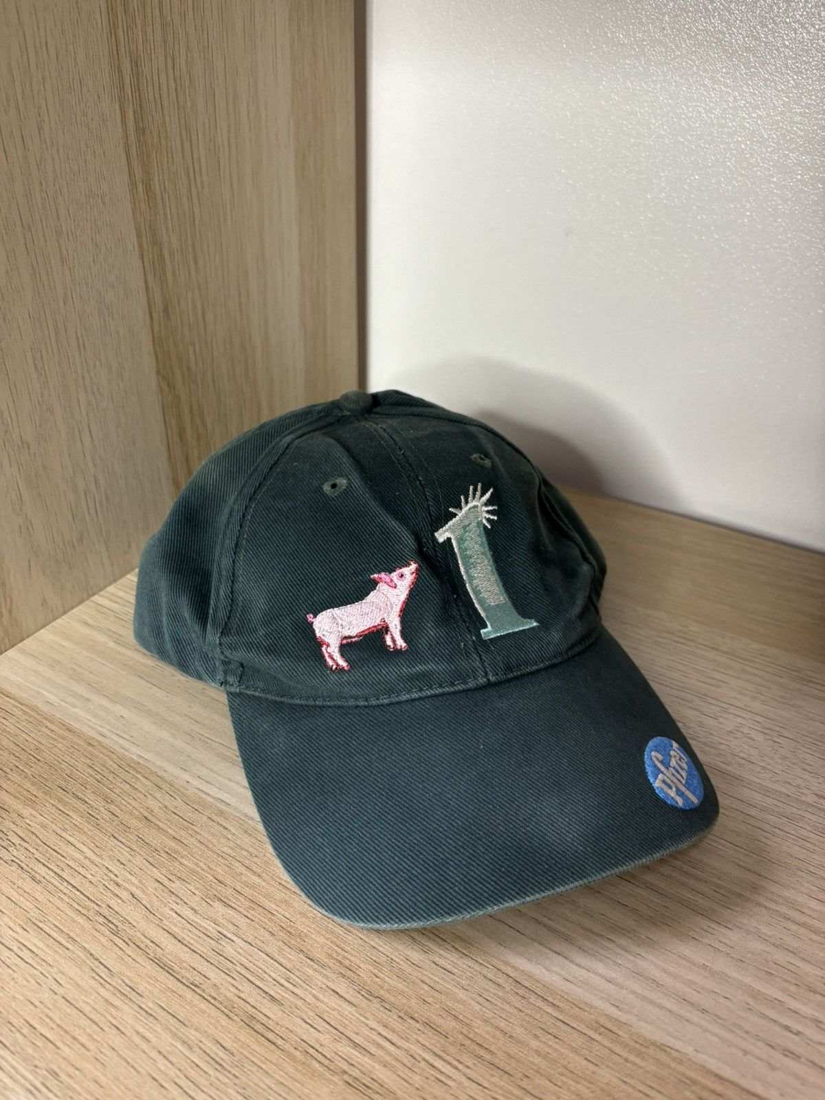Vintage pfizer viagra pig vintage cap Size ONE SIZE - 1 Thumbnail
