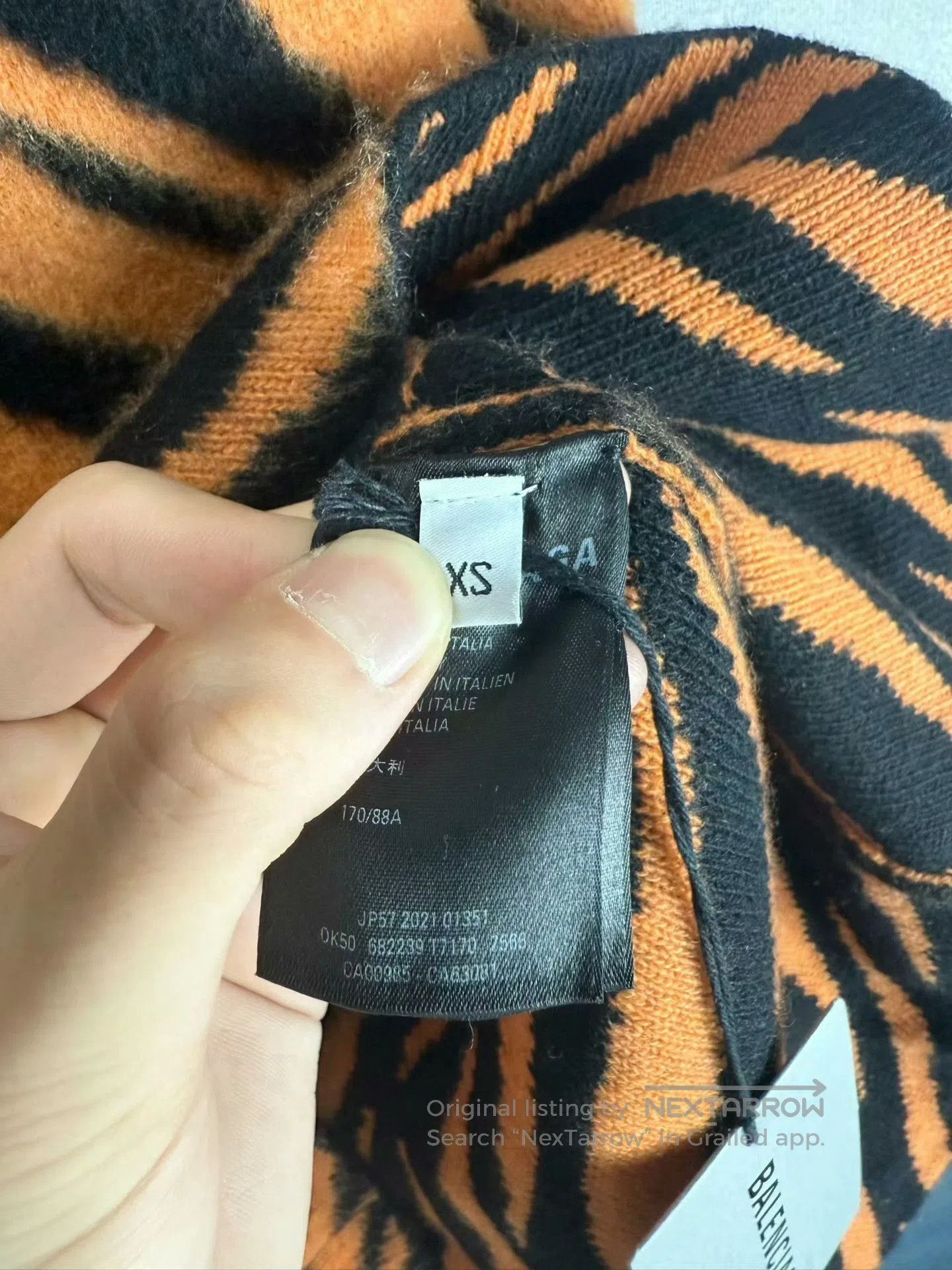 Balenciaga balenciaga tiger print sweater in black orange. Size US M / EU 48-50 / 2 - 3 Thumbnail