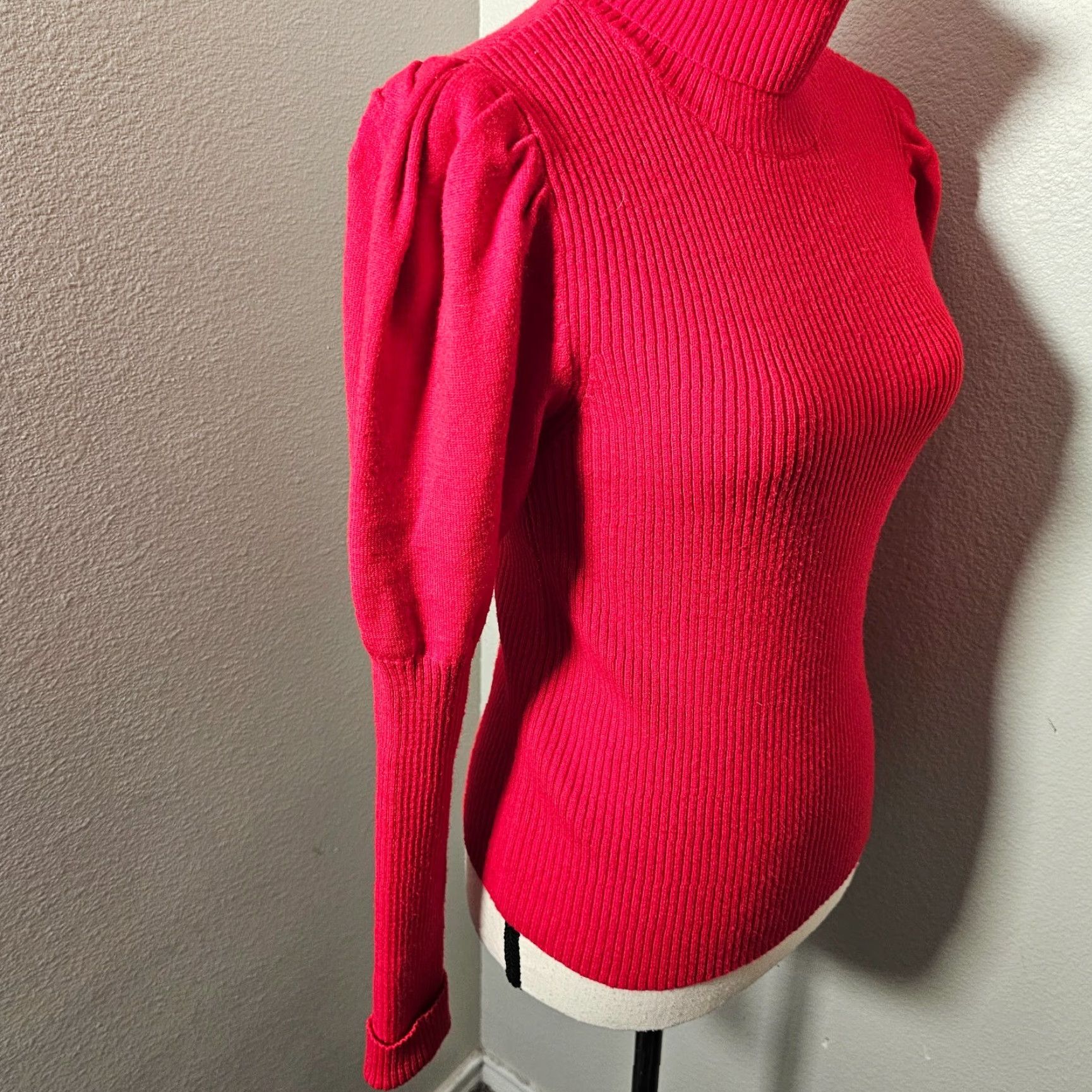 Forever 21 FOREVER 21 Turtleneck Red Long Sleeve Cotton Knit Pullover Sweater Women M Casual Size M / US 6-8 / IT 42-44 - 4 Thumbnail