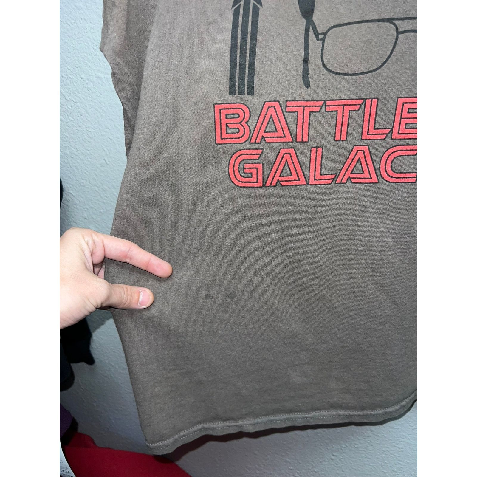 Vintage The Office Bears Beets Battlestar Galactica Shirt Stained XL Size US XL / EU 56 / 4 - 4 Thumbnail