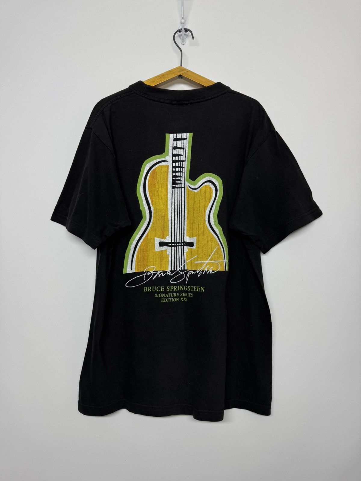 Hard Rock Cafe HARD ROCK CAFE “BRUCE SPRINGSTEEN “ 90’S VINTAGE T-SHIRT Size US M / EU 48-50 / 2 - 2 Thumbnail