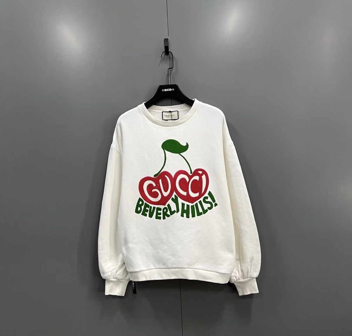 Gucci GUCCI Cherry GG Print Sweatshirt J41 Size US M / EU 48-50 / 2 - 1 Thumbnail