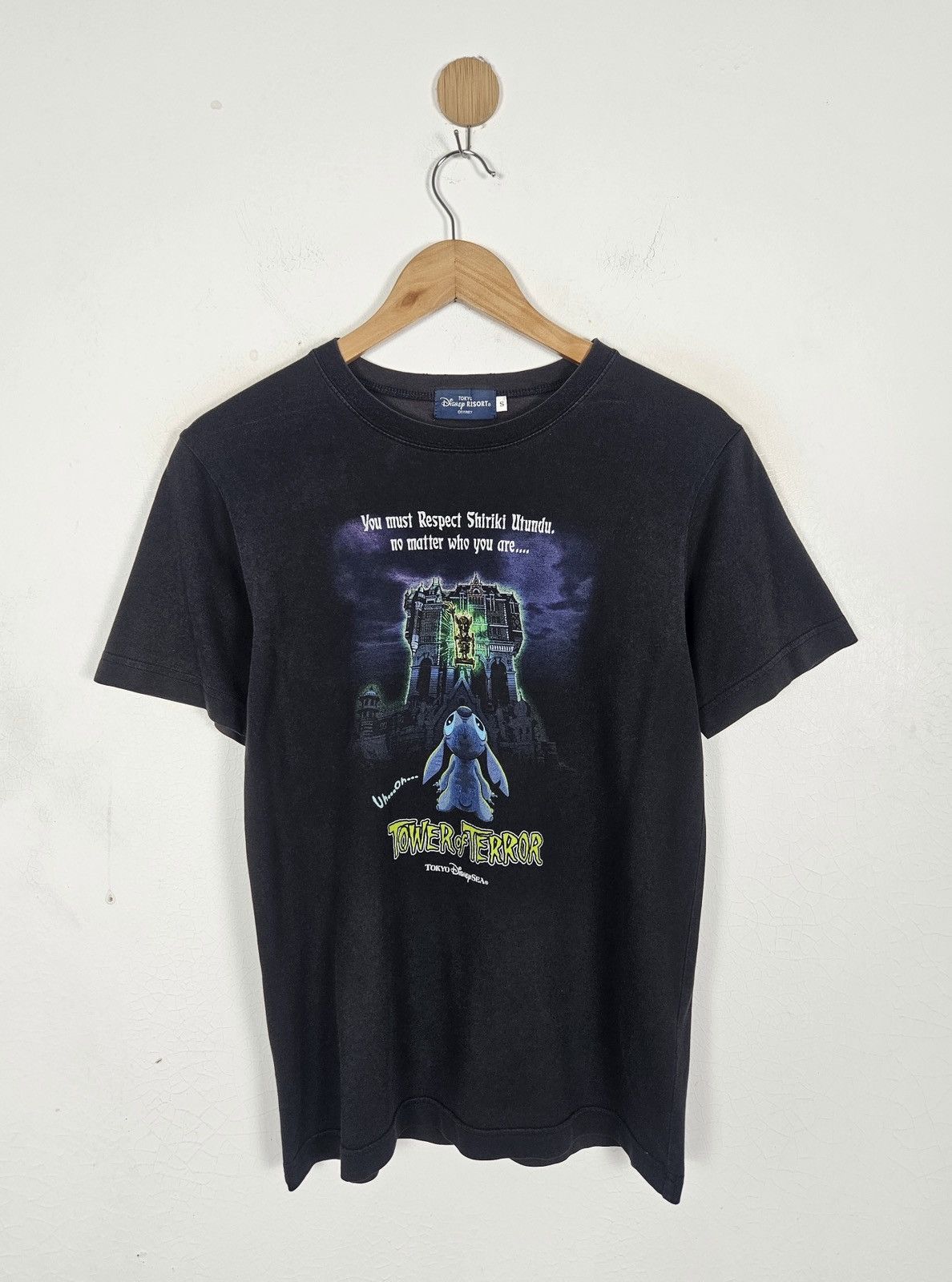 Disney Vintage Twilight Tower of Terror Lilo & Stitch tee shirt Size US S / EU 44-46 / 1 - 1 Thumbnail
