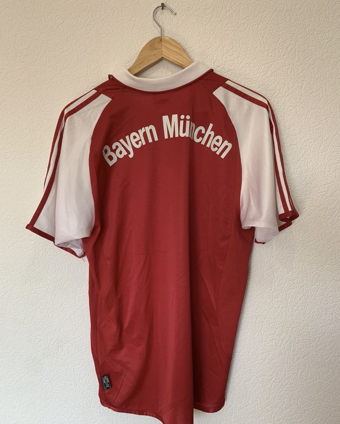 Adidas × Vintage BAYERN MUNCHEN ADIDAS 2003/2004 HOME KIT SOCCER JERSEY Size US S / EU 44-46 / 1 - 5 Thumbnail
