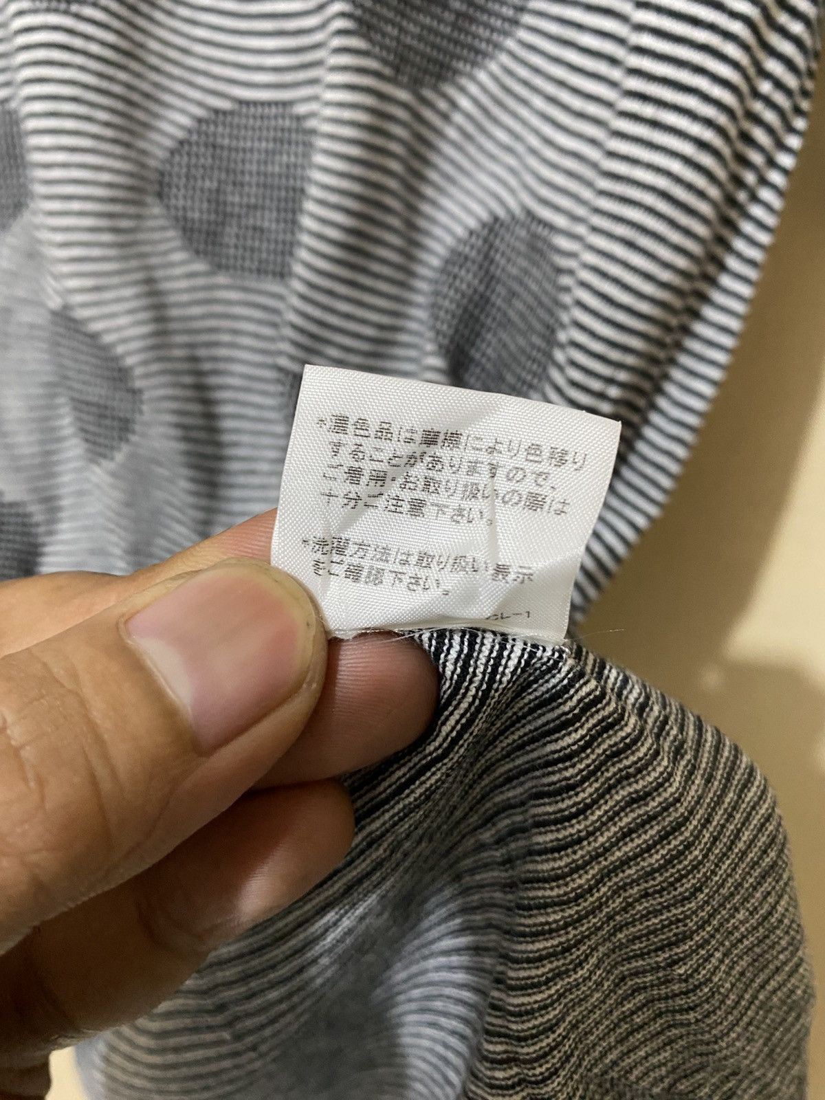 Issey Miyake Issey Miyake Plantation Polkadot Tshirt Size M / US 6-8 / IT 42-44 - 8 Thumbnail