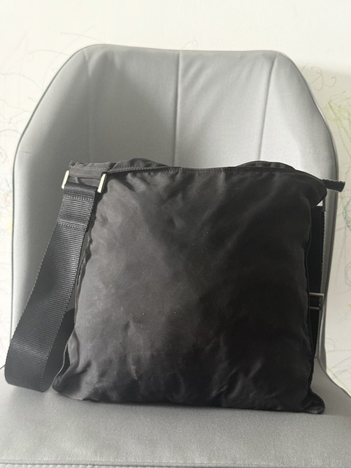 Prada Vintage Prada Medium Black Sling Crossbody Style Bag Size ONE SIZE - 2 Thumbnail