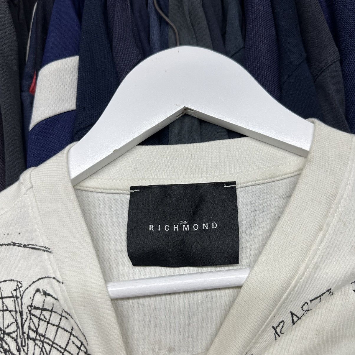 John Richmond VTG John Richmond T-shirts Overprinted Y2K Size S 00s USA Size US S / EU 44-46 / 1 - 6 Thumbnail