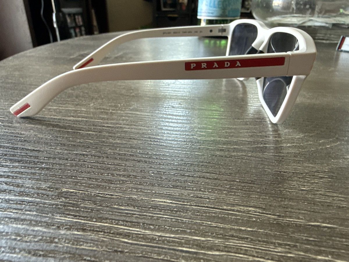 Prada Prada sunglasses Size ONE SIZE - 4 Thumbnail