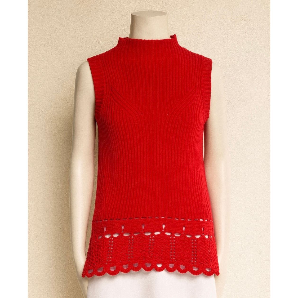 Derek Lam 10 Crosby Derek Lam 10 Crosby Red Sleeveless Top w/ Scalloped Hem SZ S Size S / US 4 / IT 40 - 1 Thumbnail