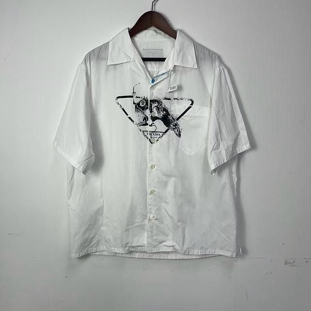 Prada PRADA Graphic Print Button Up Shirt XL Size US XL / EU 56 / 4 - 1 Thumbnail