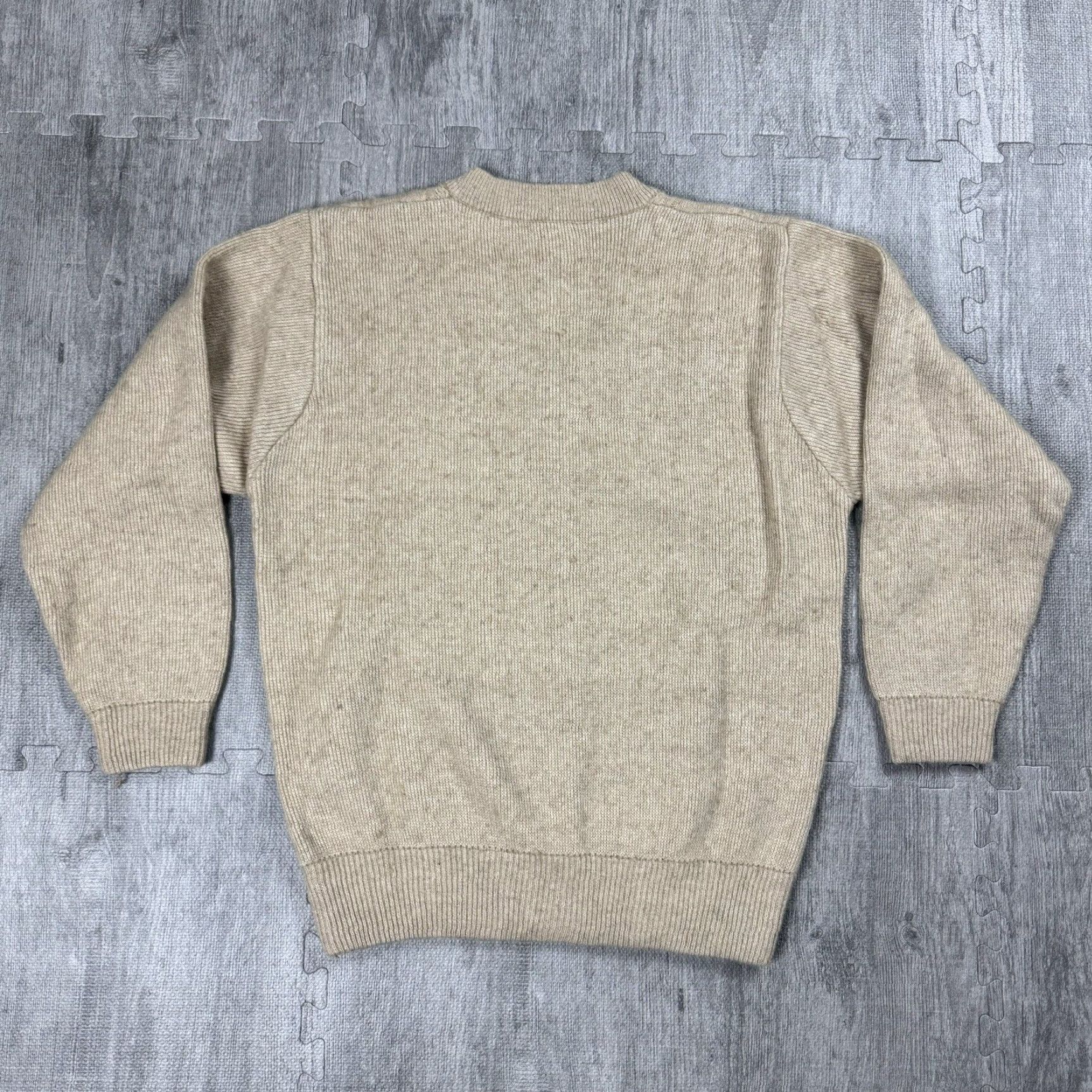 Vintage VINTAGE Preppy Argyle Knit V-Neck Pullover Sweater Mens Large Beige Soft 100% Lambswool Size US L / EU 52-54 / 3 - 4 Thumbnail