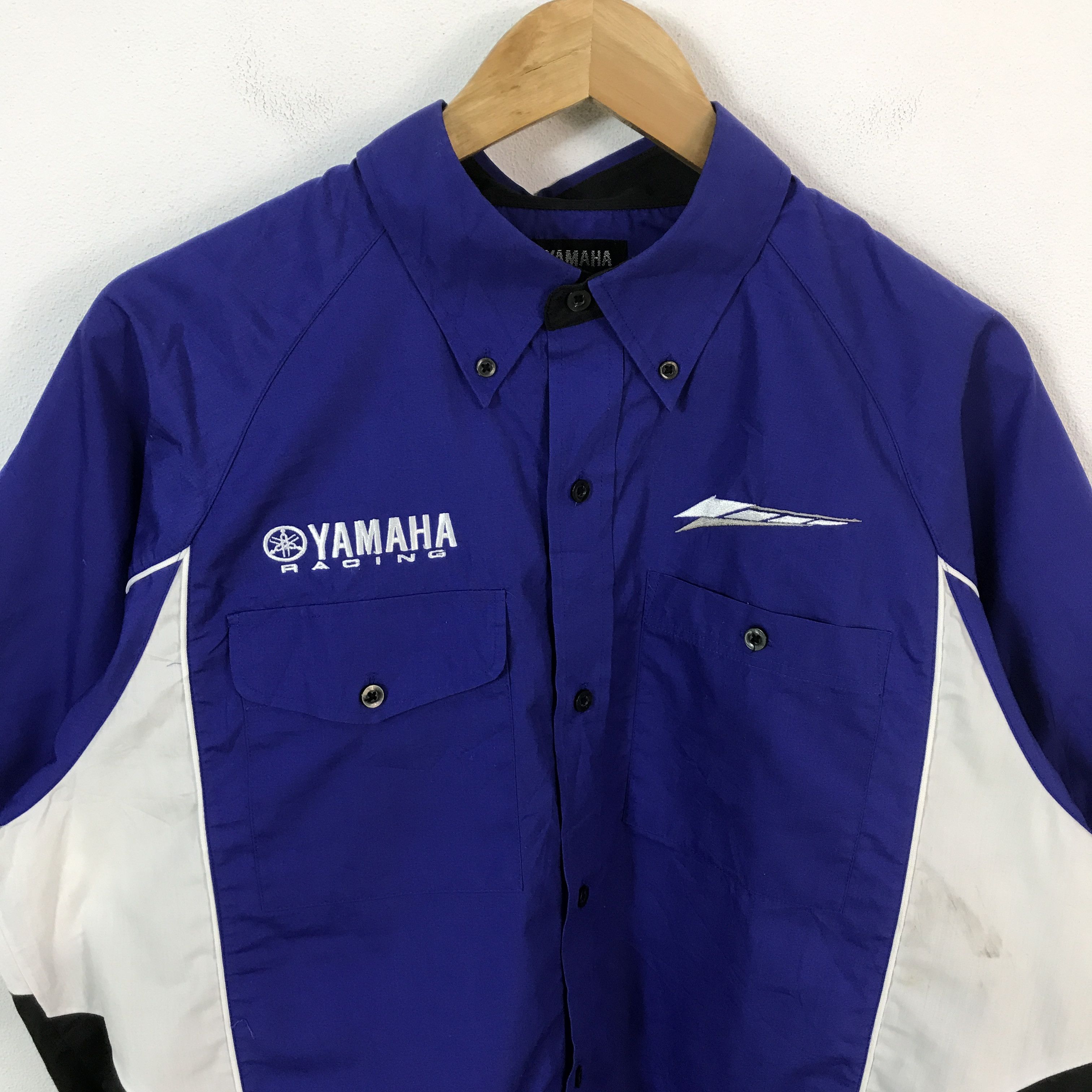Yamaha Vintage Yamaha Racing Japan Design button Up Shirt Size US L / EU 52-54 / 3 - 3 Thumbnail