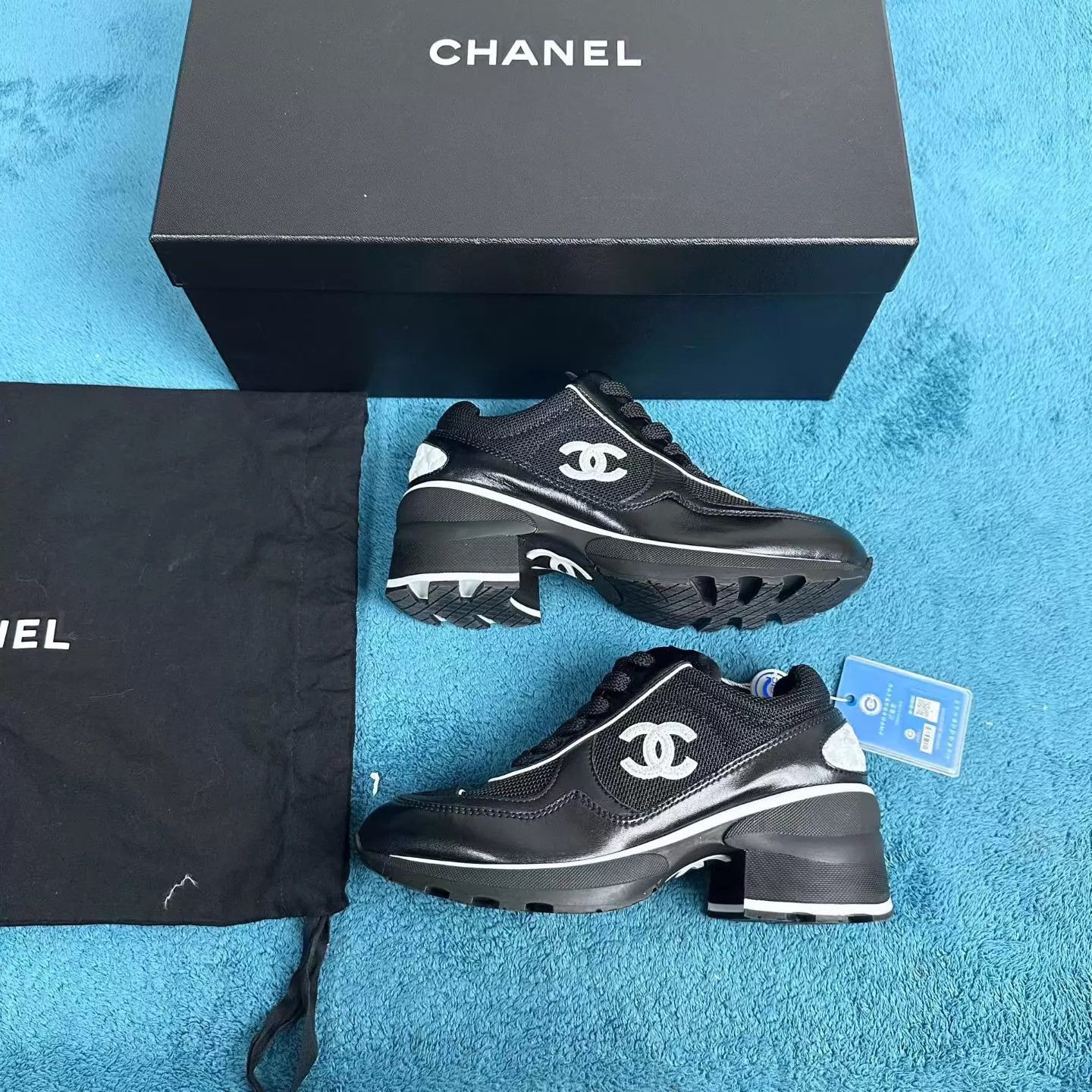 Chanel Chanel 25K Suede Calf Low-Top Heel Sneaker Black 35 Size US 4.5 / IT 34.5 - 2 Thumbnail
