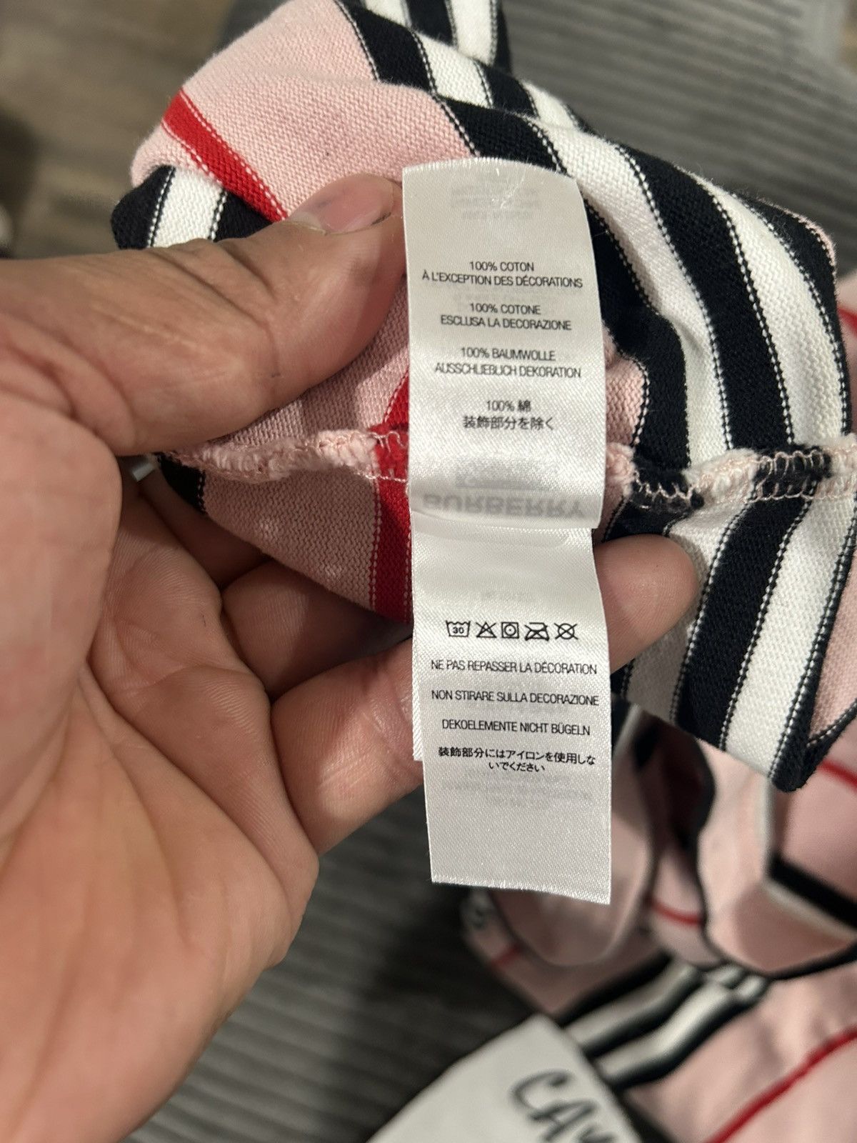 Burberry × Supreme Supreme Burberry pink rugby Size US XXL / EU 58 / 5 - 11 Thumbnail