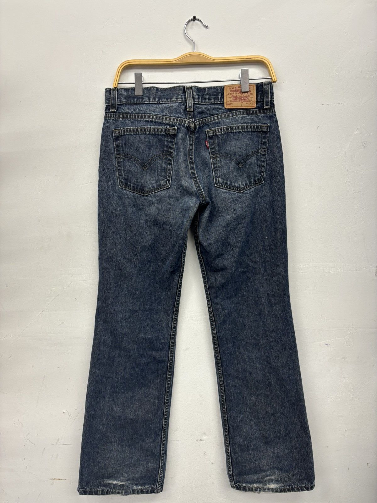 Levi's 518 super low bootcut Size 30" / US 8 / IT 44 - 2 Thumbnail