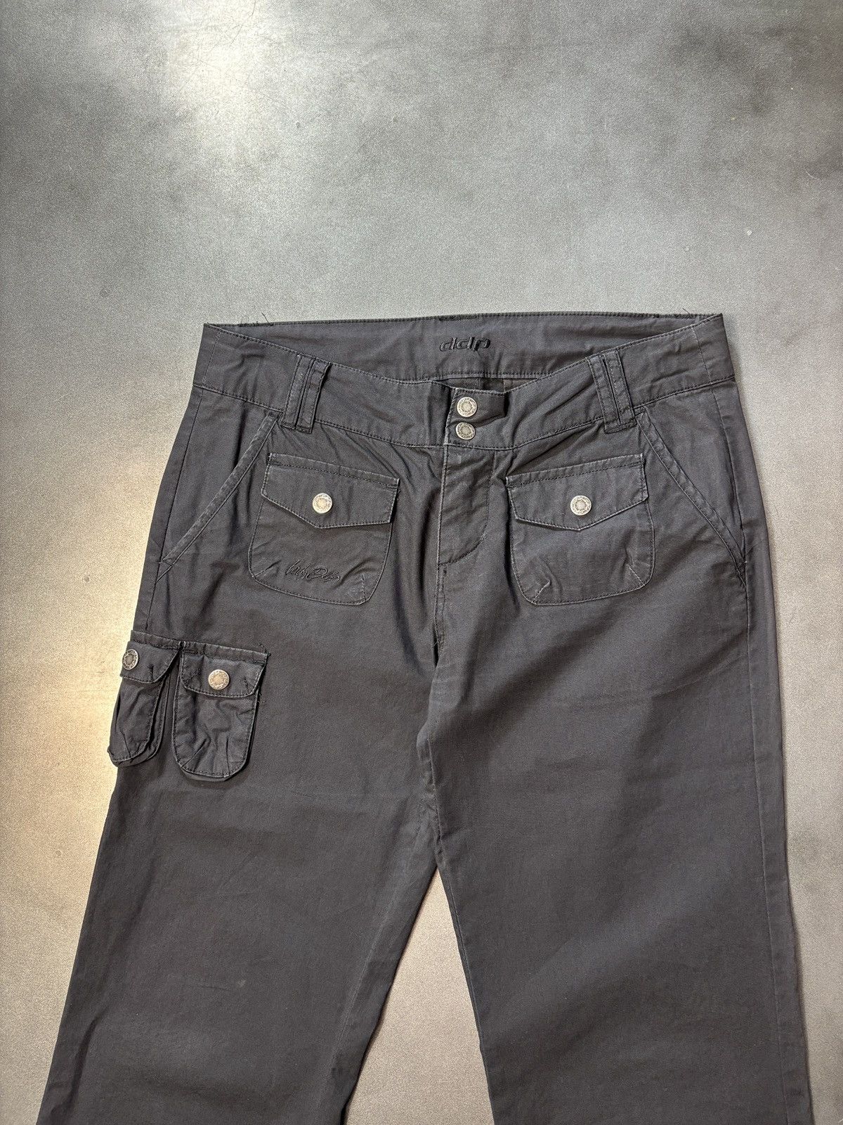 Designer × Other Y2K Capris Shorts 2000s Vintage Cargo Shorts DDP Size 29" - 5 Thumbnail