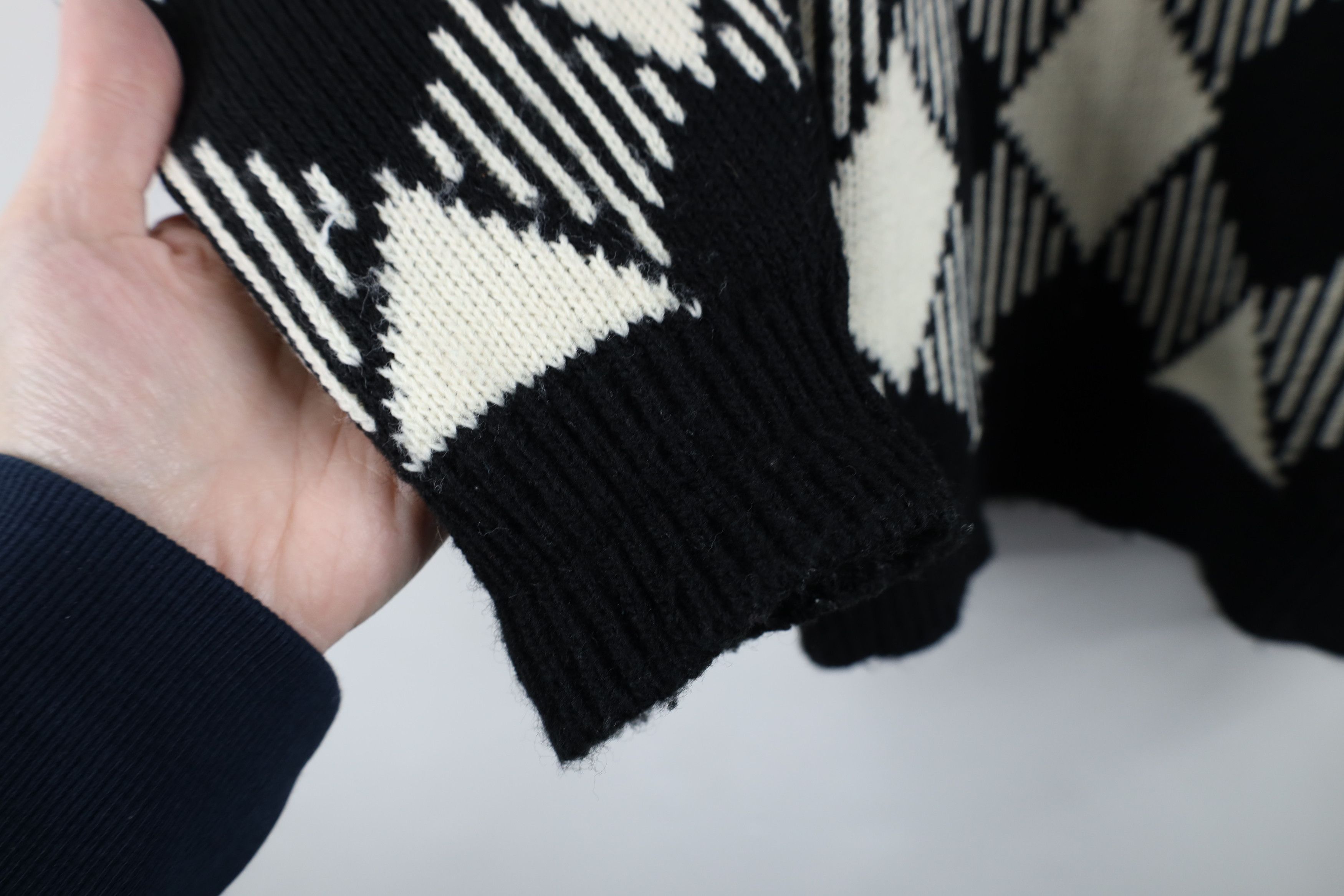 Vintage Vintage 90s Streetwear Diamond Knit Collared Sweater USA Size L / US 10 / IT 46 - 6 Thumbnail