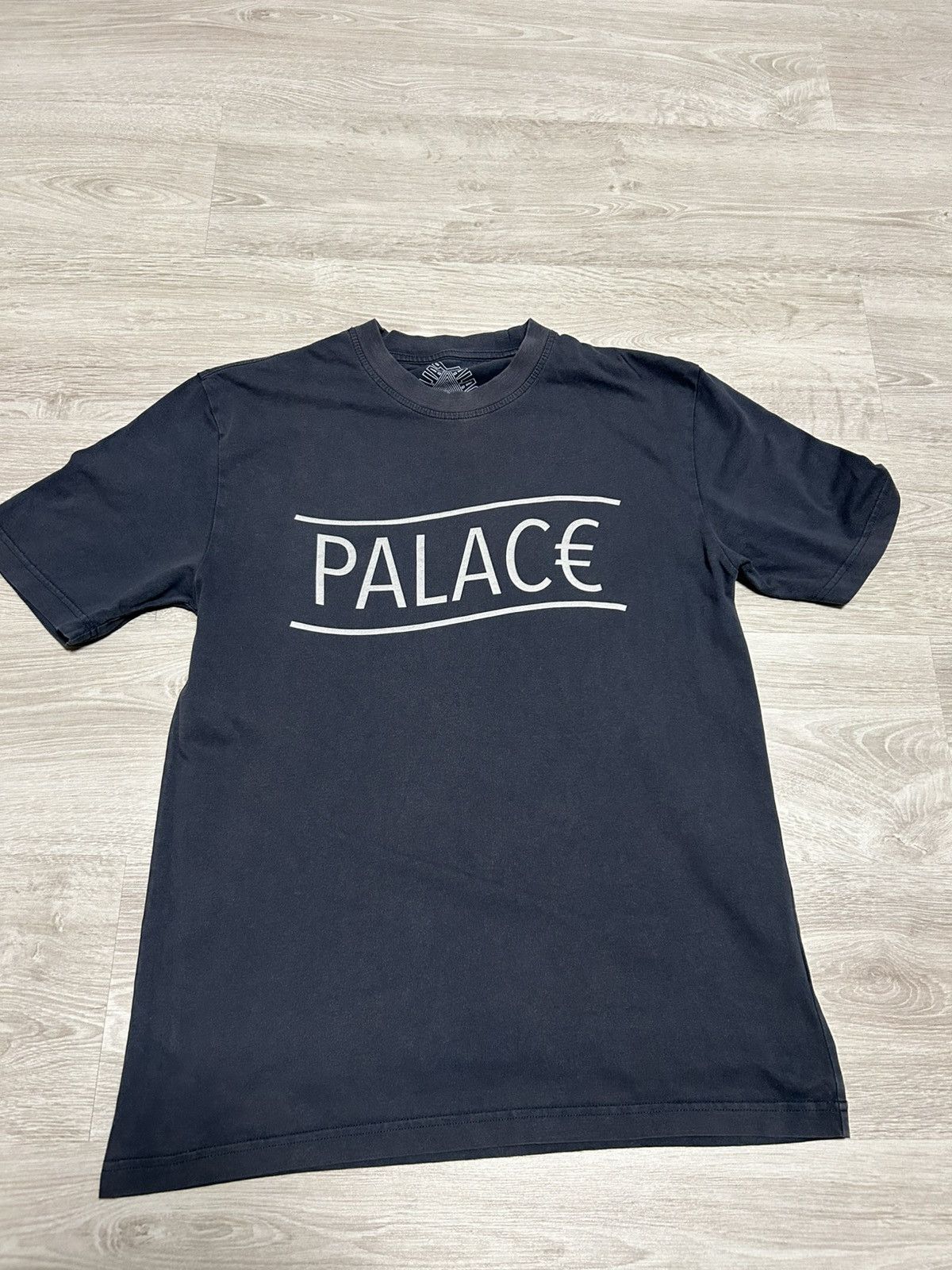 Palace Vintage PALACE Euro T-shirt vintage Y2K size S-M Size US M / EU 48-50 / 2 - 2 Thumbnail