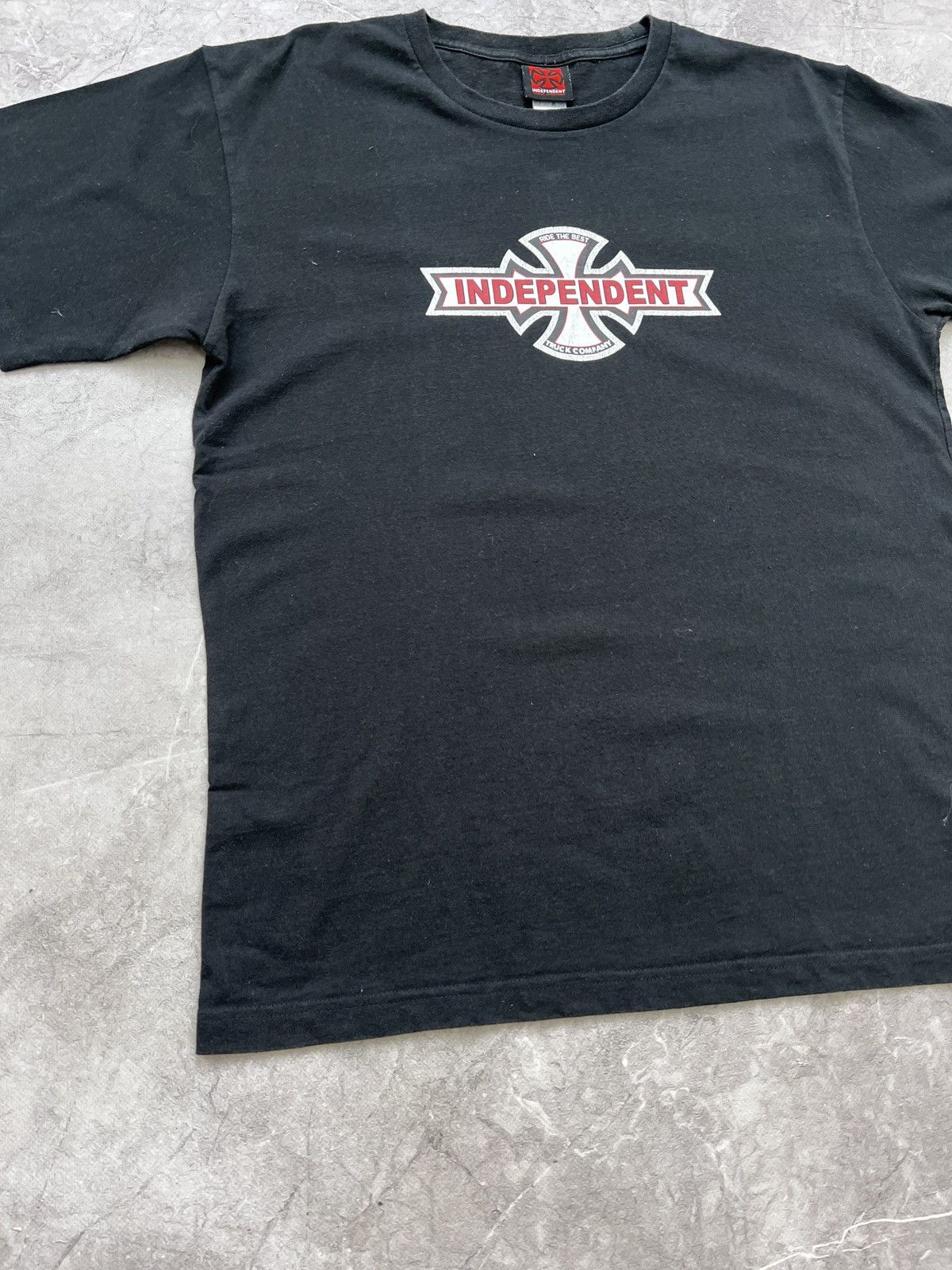 Independent Truck Co. Vintage 90s skater independent boxy t shirt Size US L / EU 52-54 / 3 - 2 Thumbnail