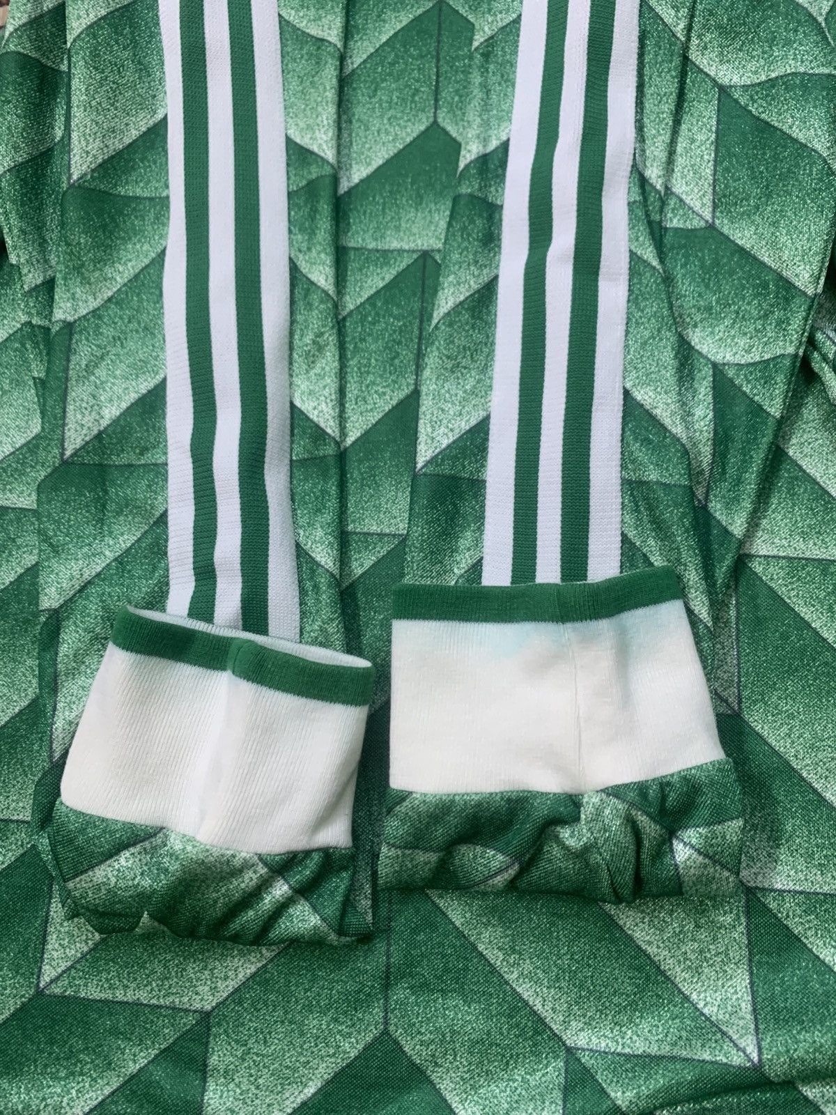 Adidas VINTAGE ADIDAS JERSEY GERMANY Size US L / EU 52-54 / 3 - 7 Thumbnail