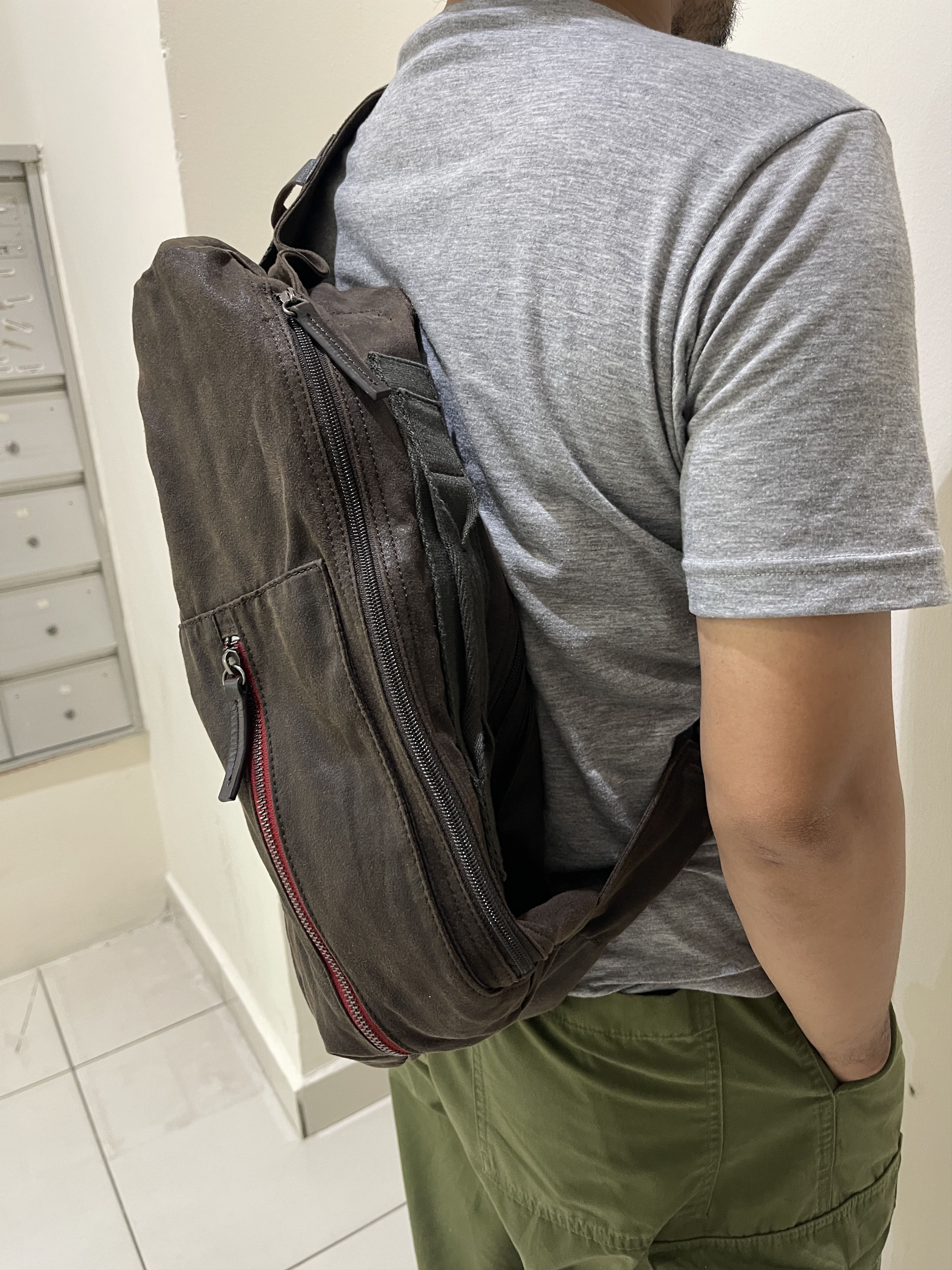 Japanese Brand VERY RARE🔥WAXED CROSSBODY TACTICAL ART BERG 2WAY Size ONE SIZE - 5 Thumbnail