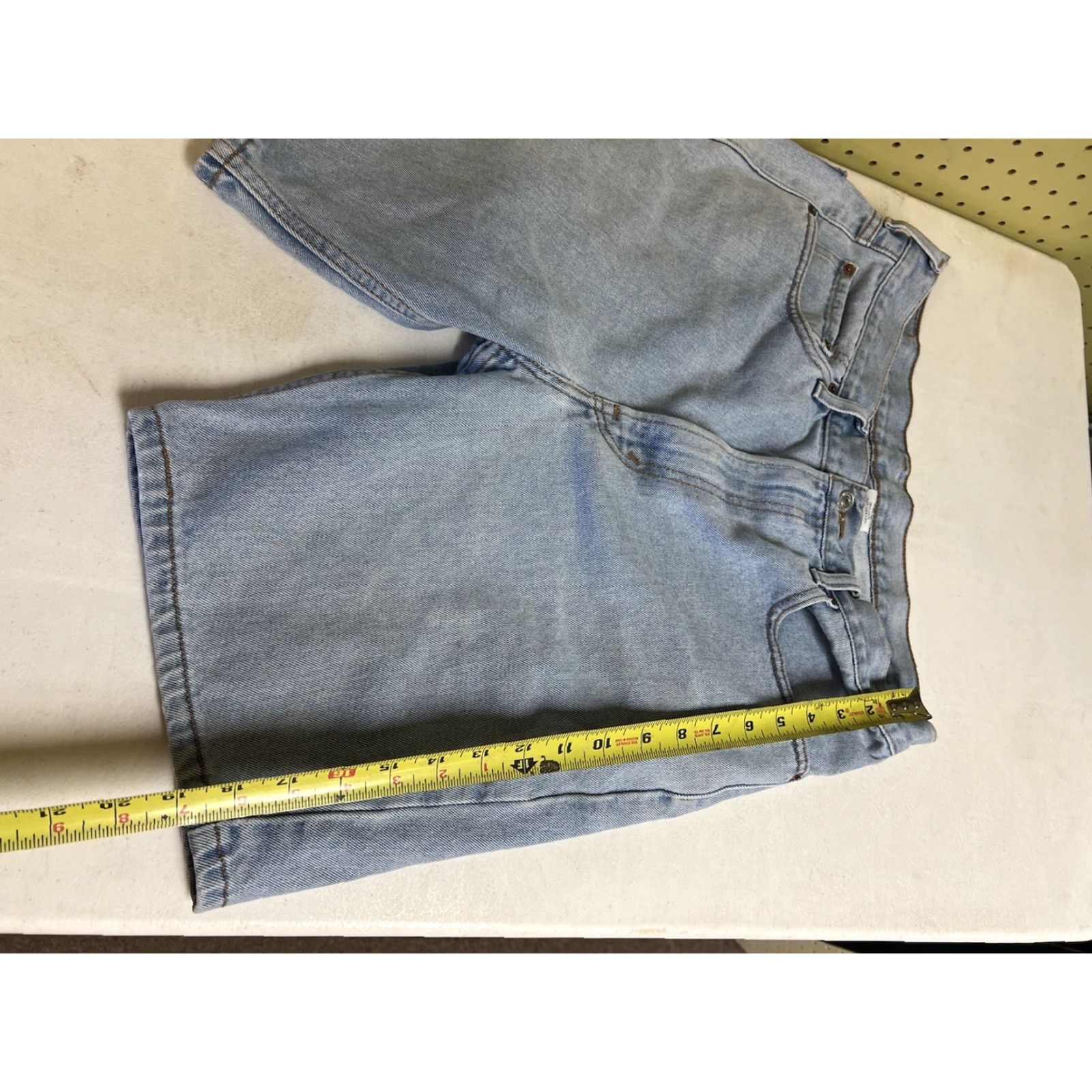 Levi's VINTAGE Levi's 505 Shorts Men 34 Blue Denim Jorts Regular Fit Chino Straight Fit 34 Blue Casual Mens Regular Distressed No Size US 34 / EU 50 - 8 Thumbnail