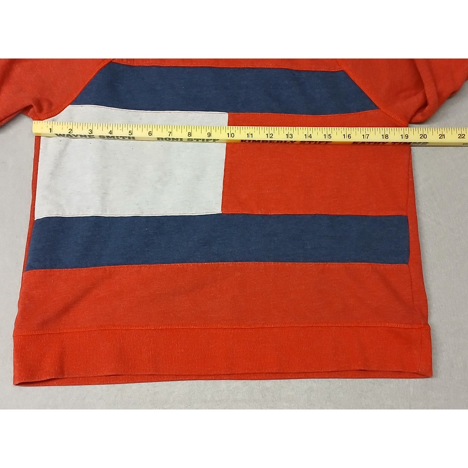 Tommy Hilfiger Tommy Hilfiger (Medium) Vintage Red Crewneck Sweatshirt Size US M / EU 48-50 / 2 - 3 Thumbnail