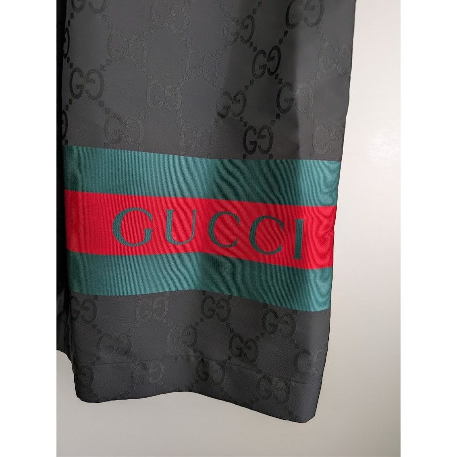 Gucci o1rshd1 Nylon Short Pant in Black/Green/Red Size US 32 / EU 48 - 8 Thumbnail