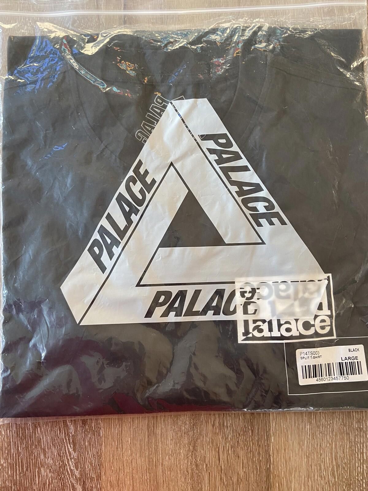 Palace Palace Split T-Shirt Black Size L Size US L / EU 52-54 / 3 - 2 Thumbnail